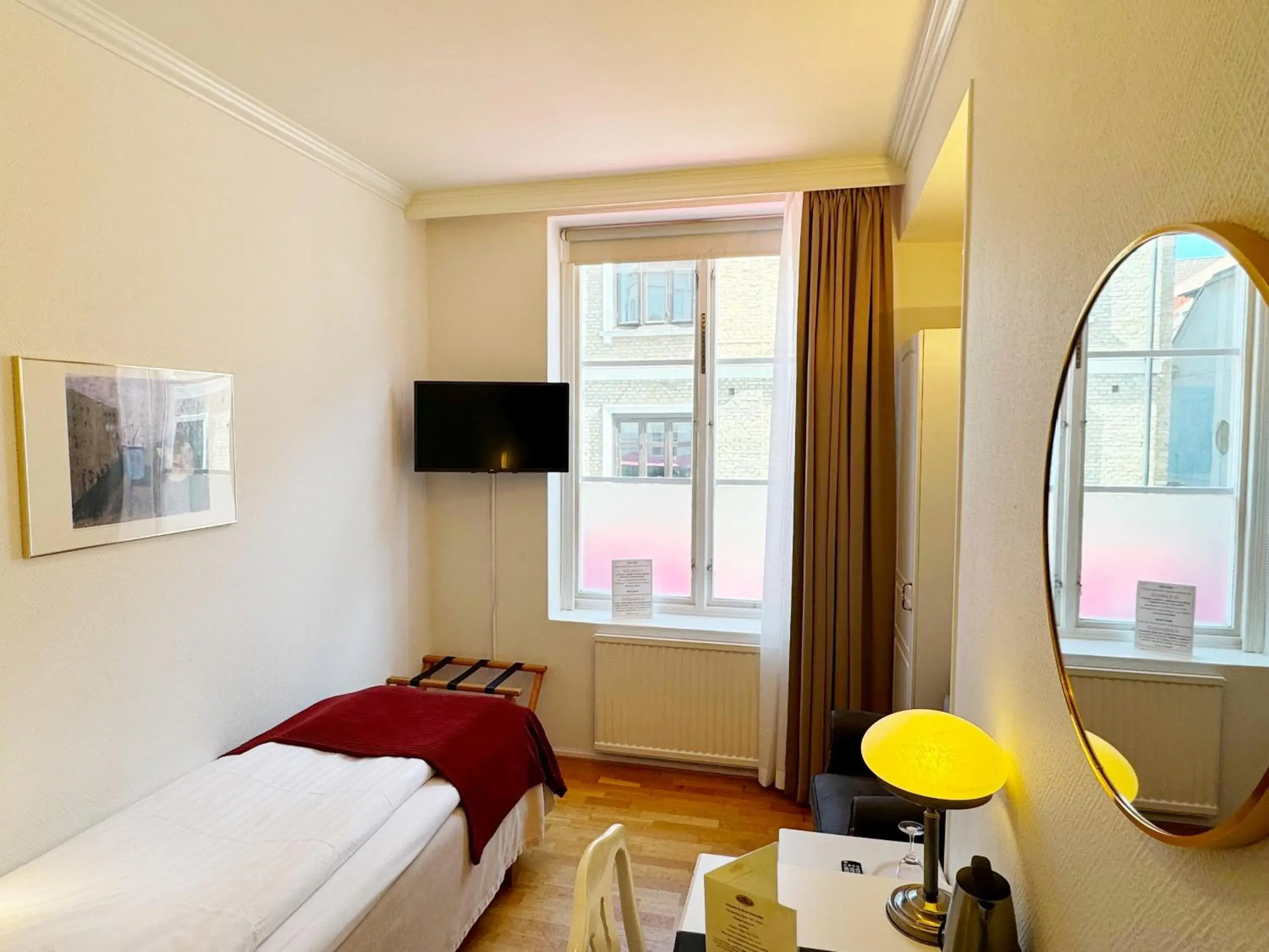 Superior Single Room in Hotel Concordia Superior Single Room in Hotel Concordia