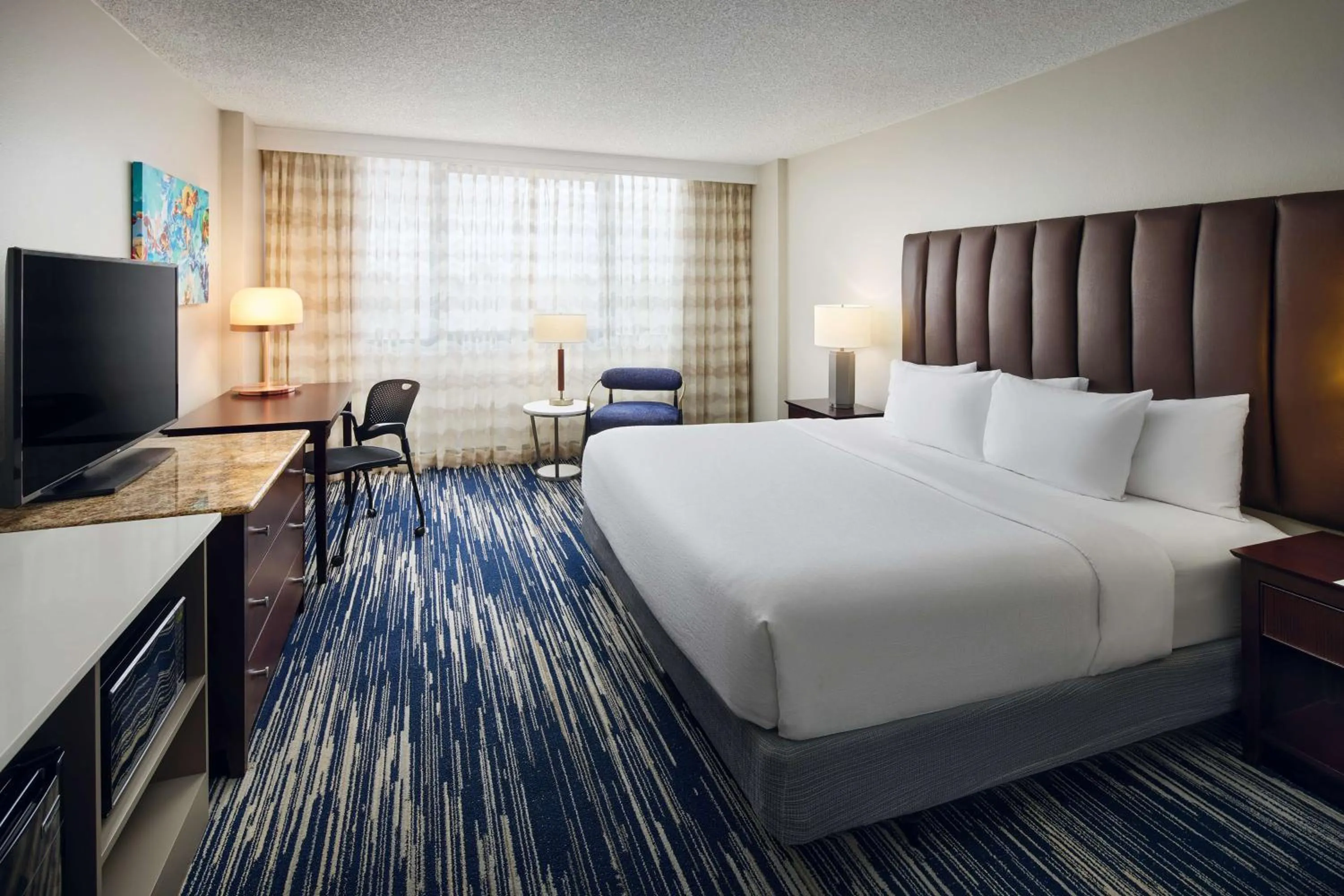 Bed in Embassy Suites by Hilton West Palm Beach Central