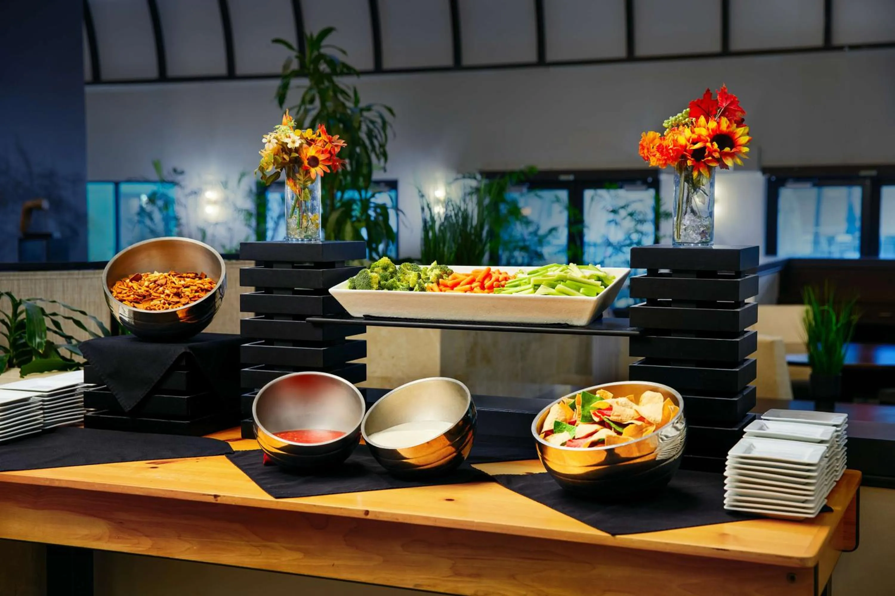 Lobby or reception in Embassy Suites by Hilton West Palm Beach Central