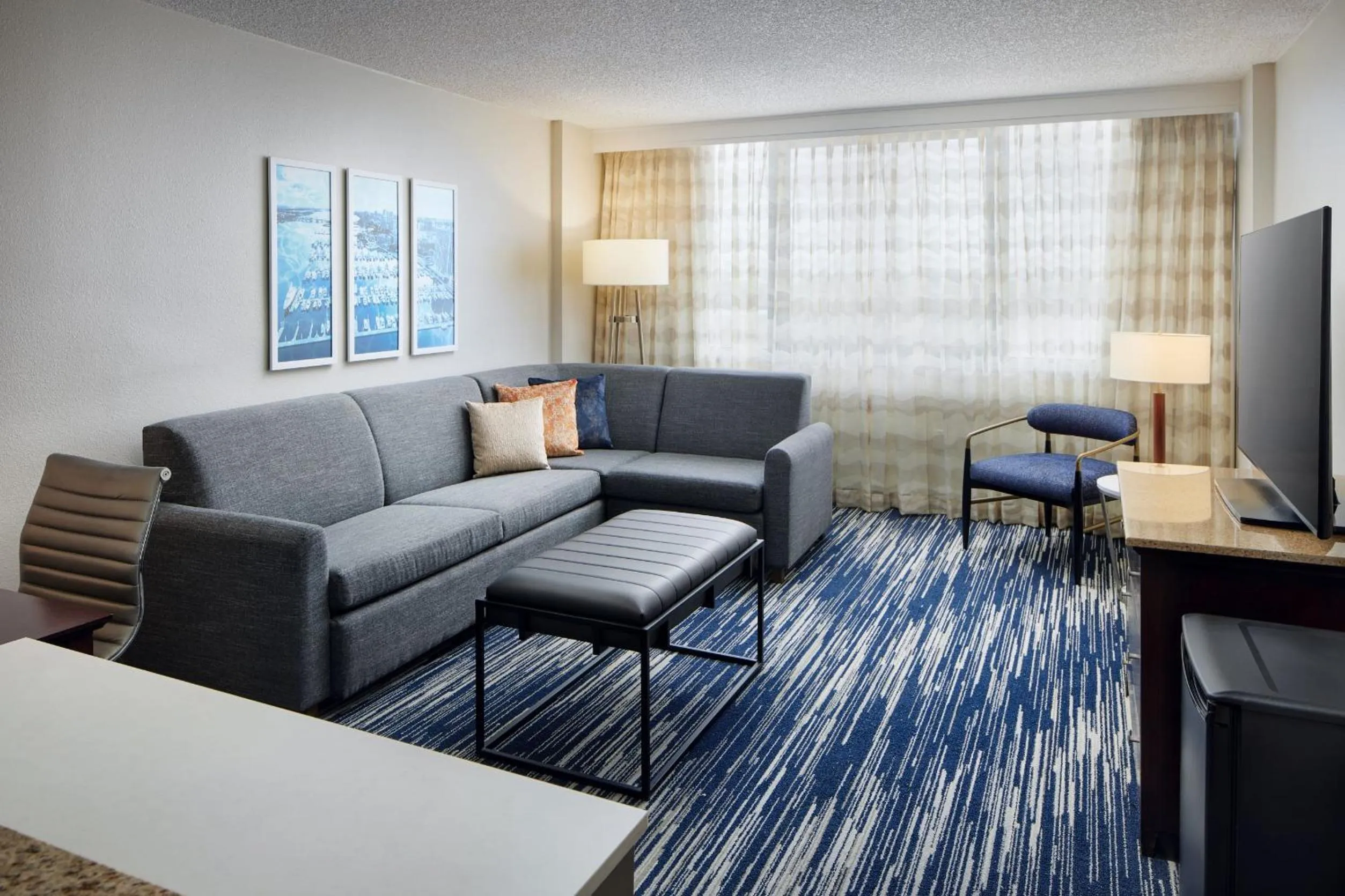 Seating area in Embassy Suites by Hilton West Palm Beach Central