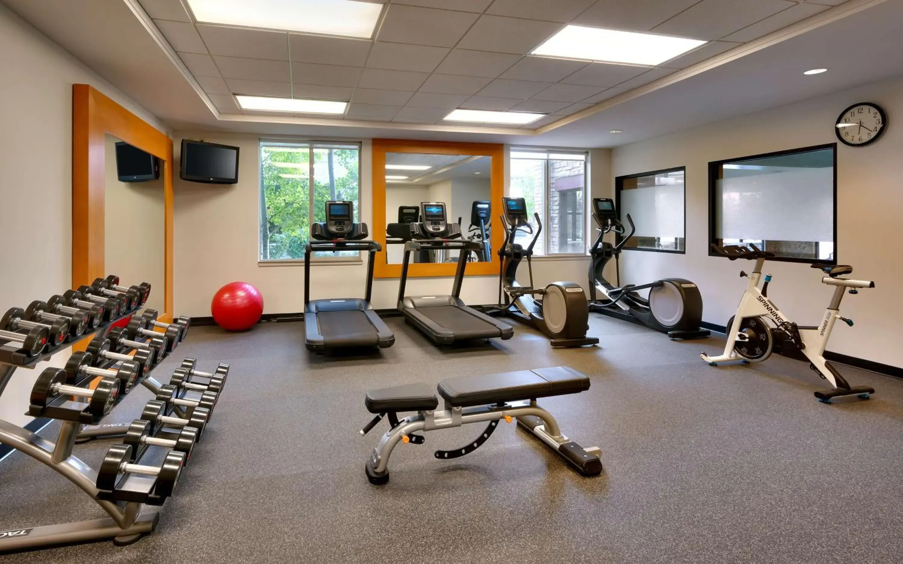 Fitness centre/facilities in Hilton Garden Inn Bozeman Fitness centre/facilities in Hilton Garden Inn Bozeman
