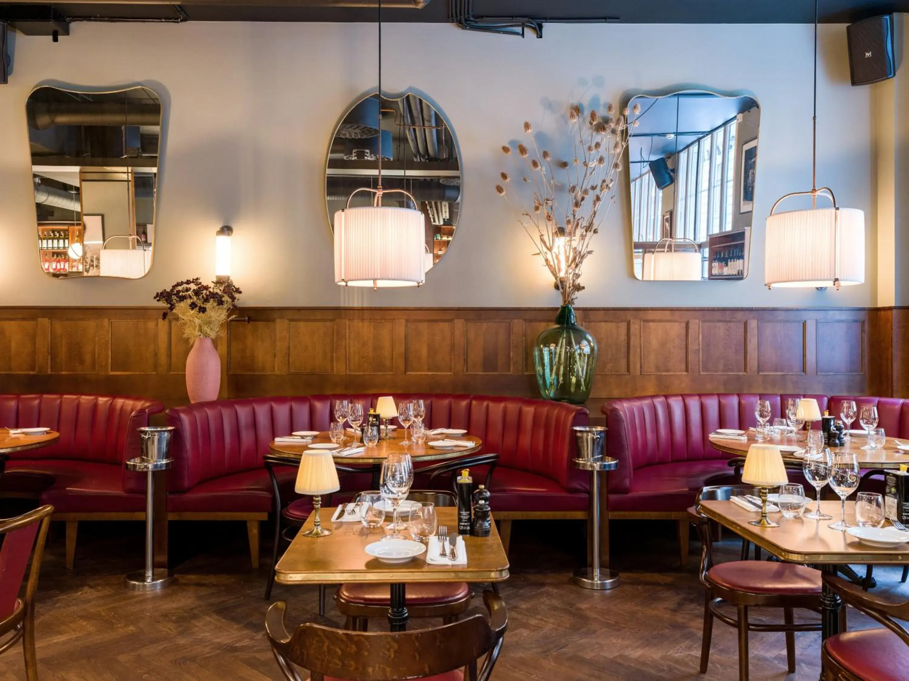 Restaurant/places to eat in Elite Hotel Adlon Restaurant/places to eat in Elite Hotel Adlon