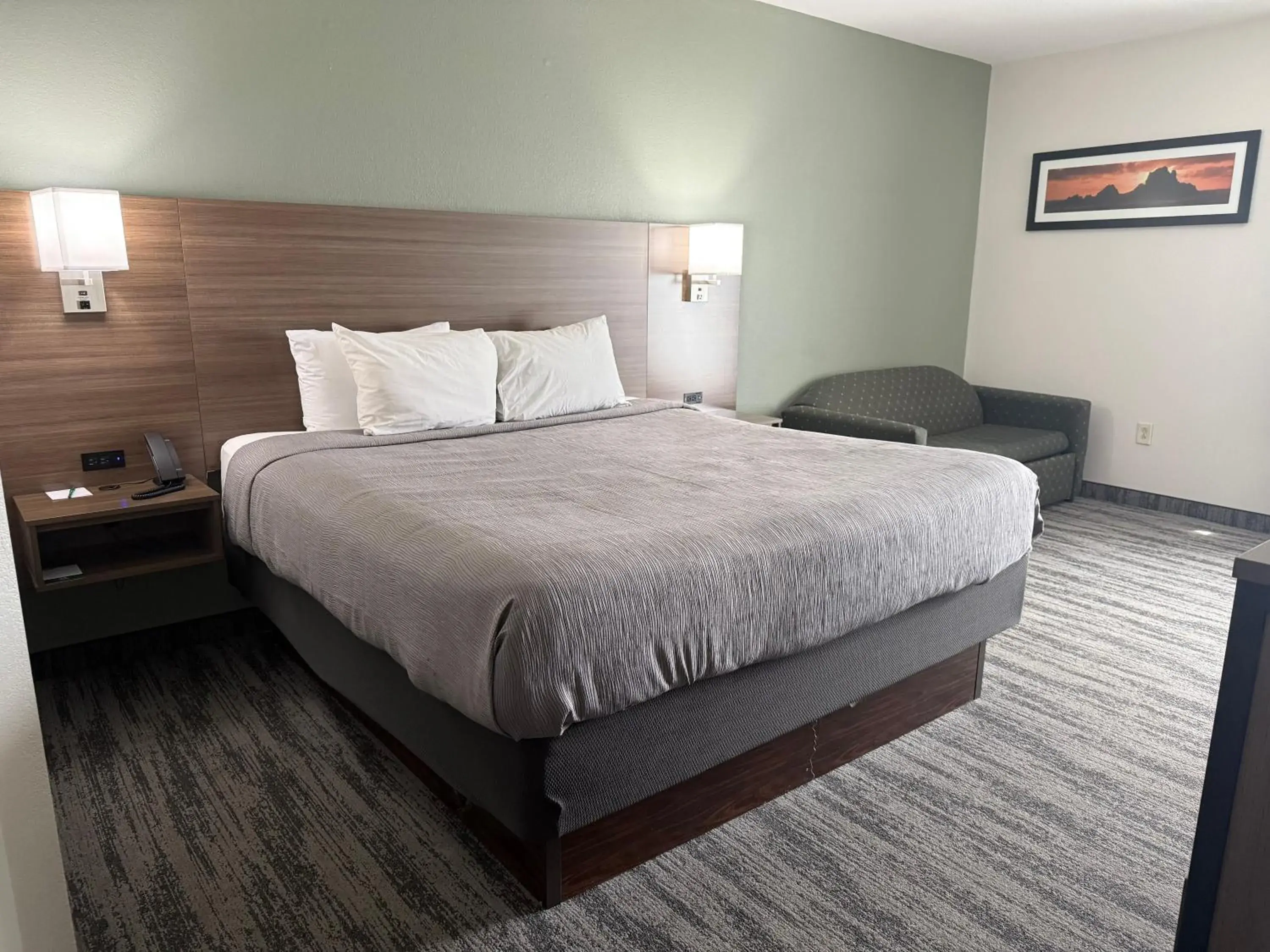 Bed in SureStay Plus Hotel by Best Western Norman Bed in SureStay Plus Hotel by Best Western Norman