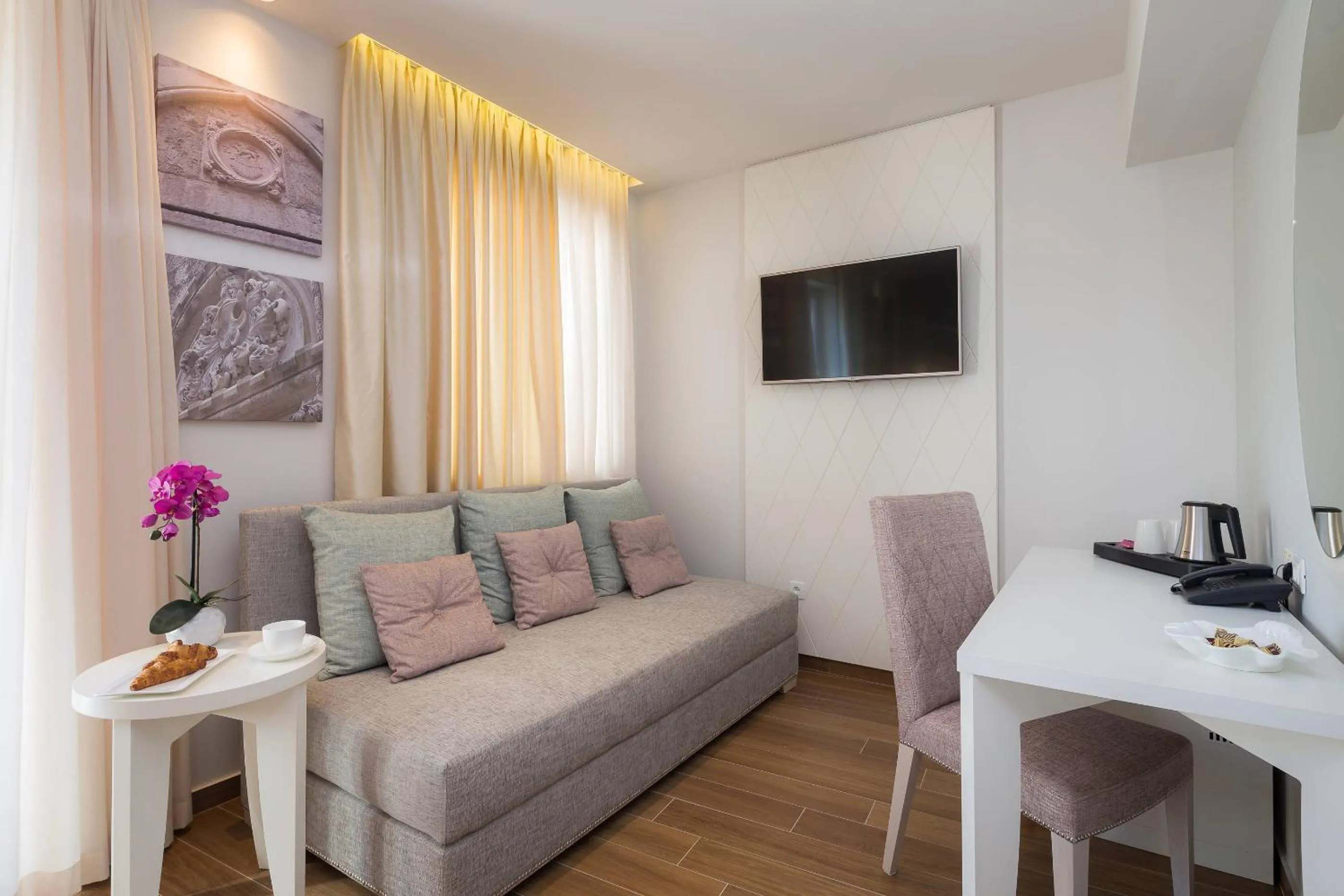 TV and multimedia in Balatura The Fine Bed&Breakfast Split