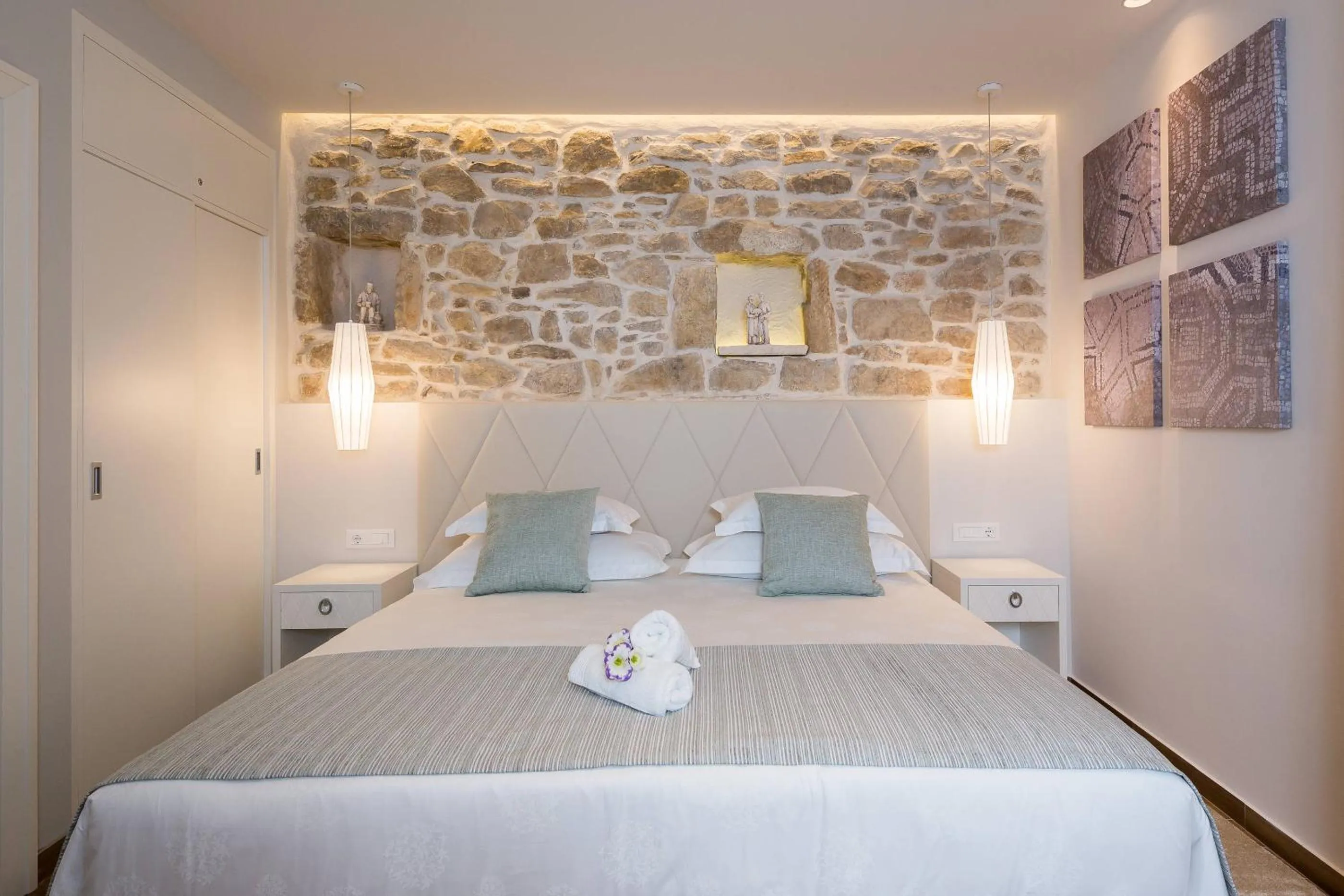 Bed in Balatura The Fine Bed&Breakfast Split