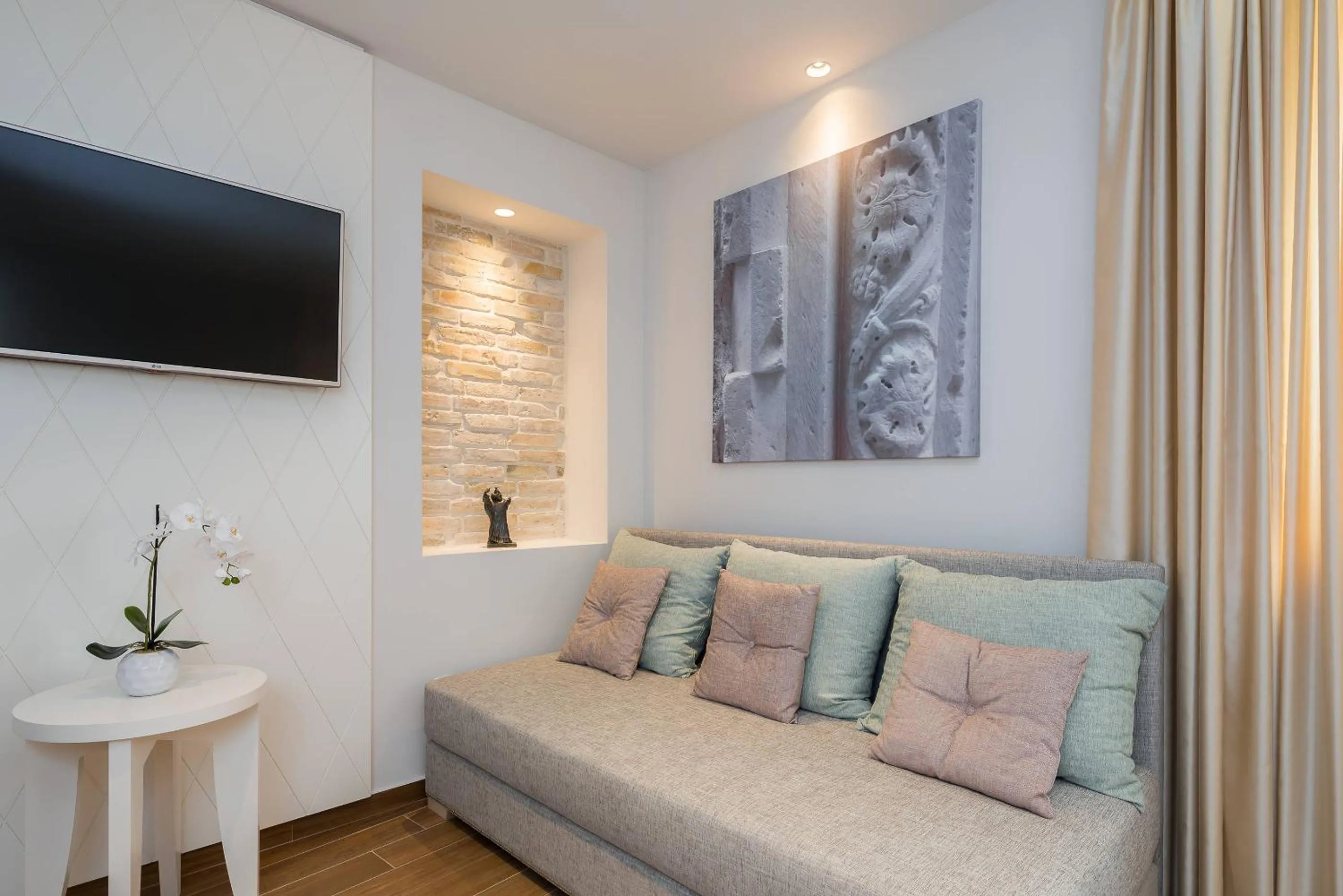 TV and multimedia in Balatura The Fine Bed&Breakfast Split