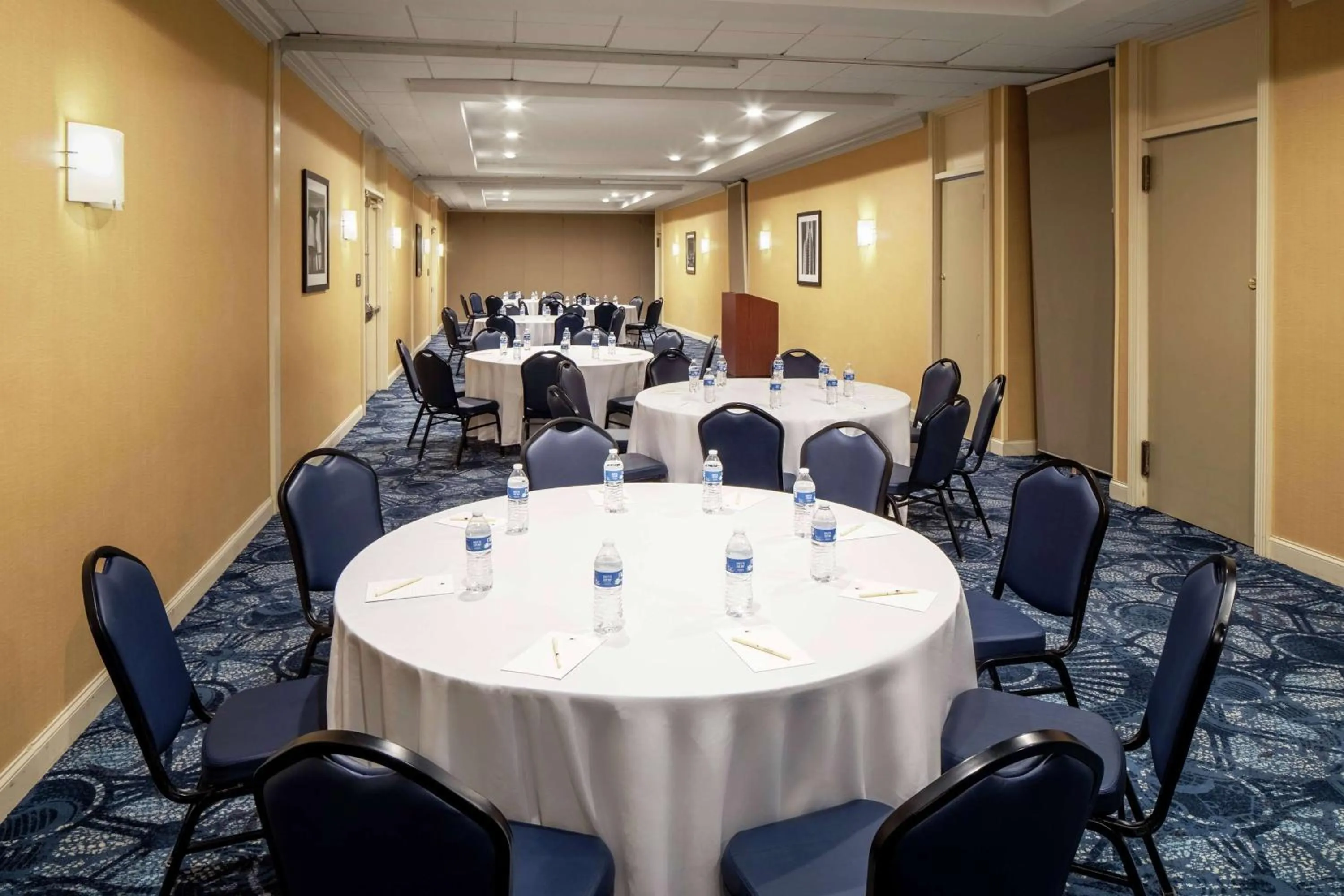 Meeting/conference room in Wyndham Garden Westlake