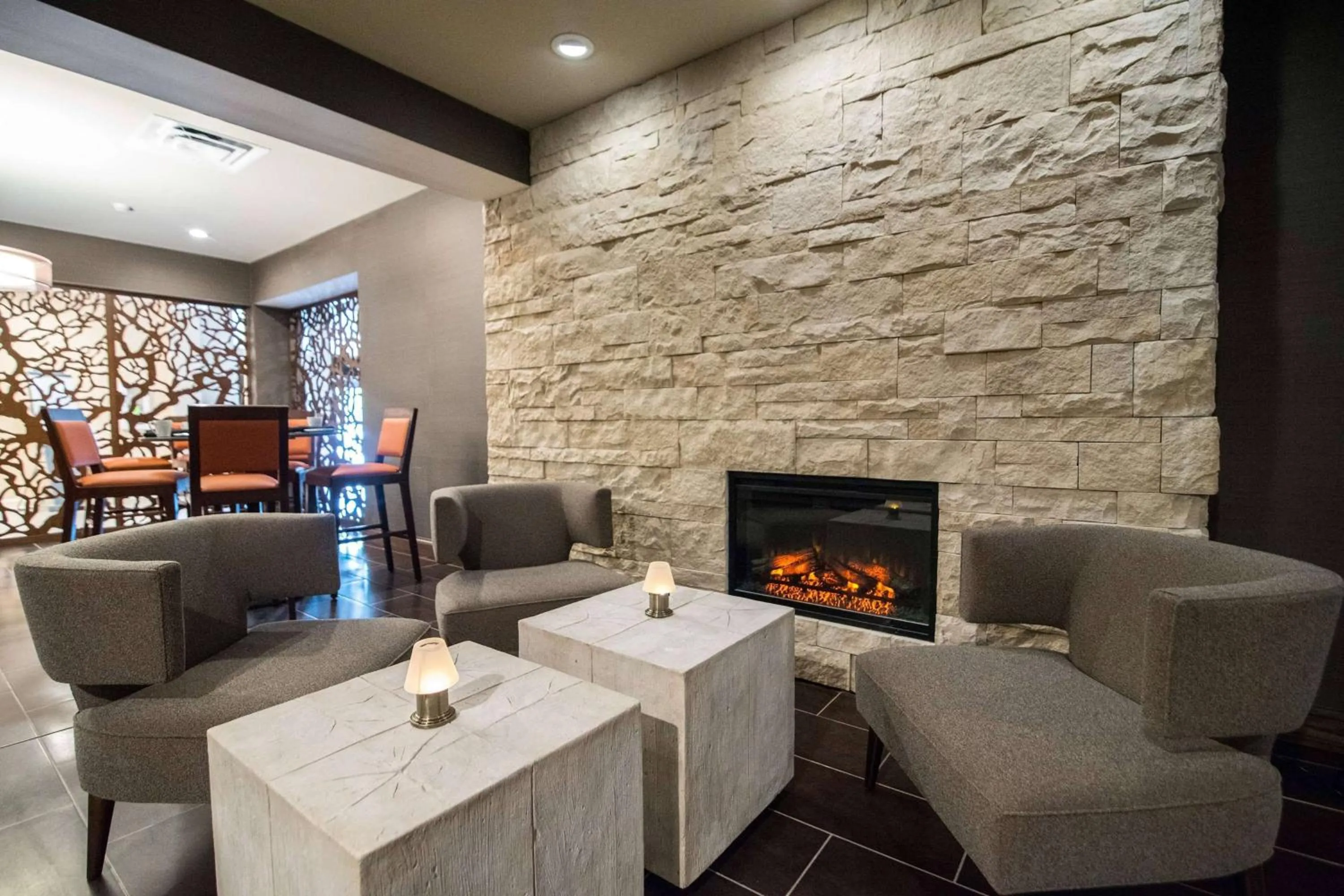 Lobby or reception in Wyndham Garden Westlake