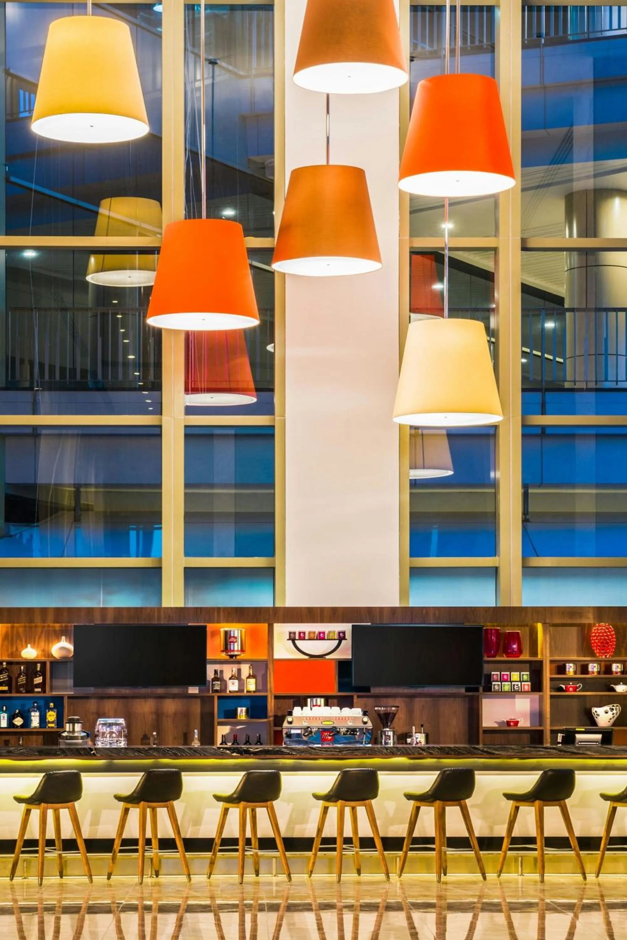 Restaurant/places to eat in Le Meridien Putrajaya