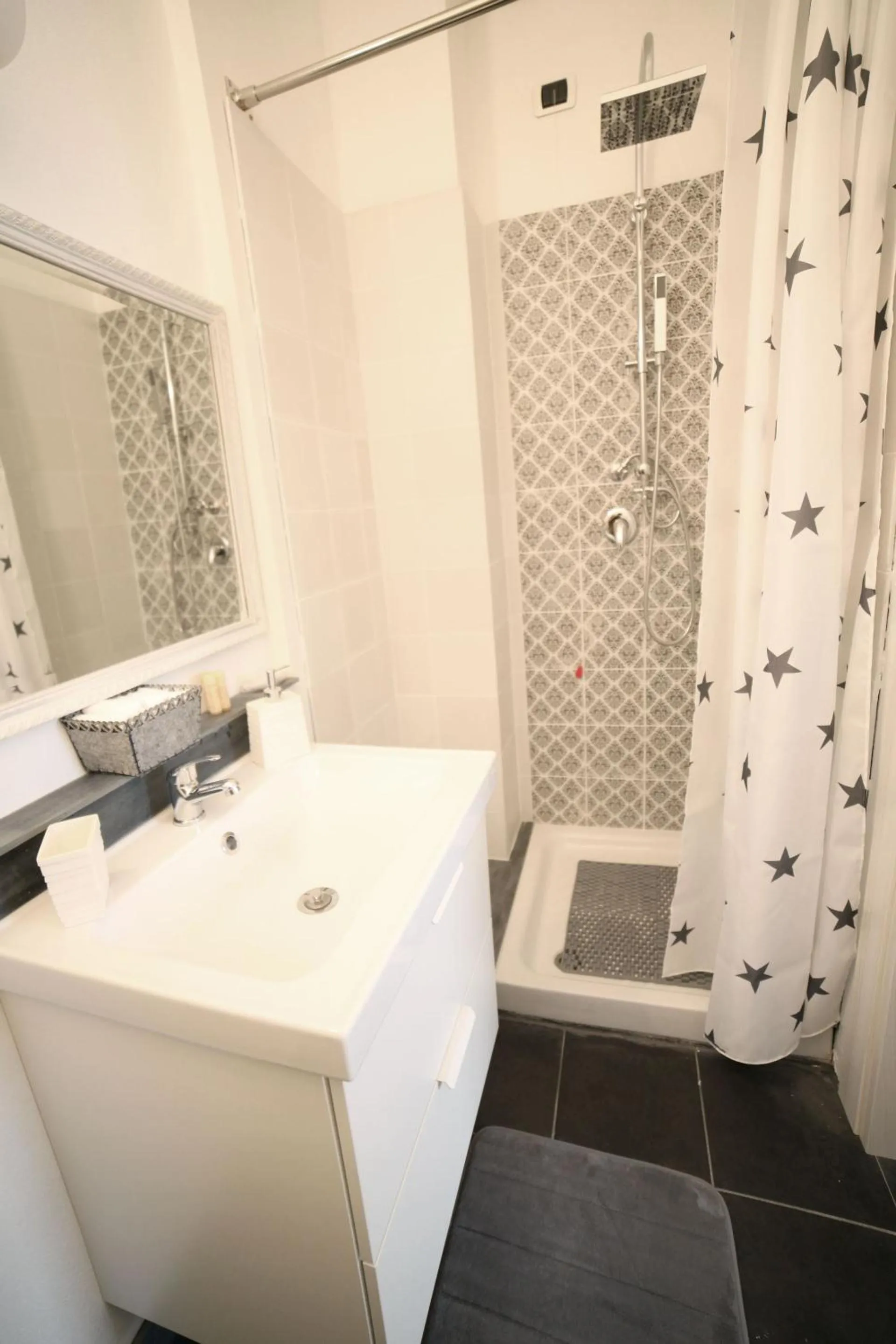 Bathroom in B&B Agorà Sarzana