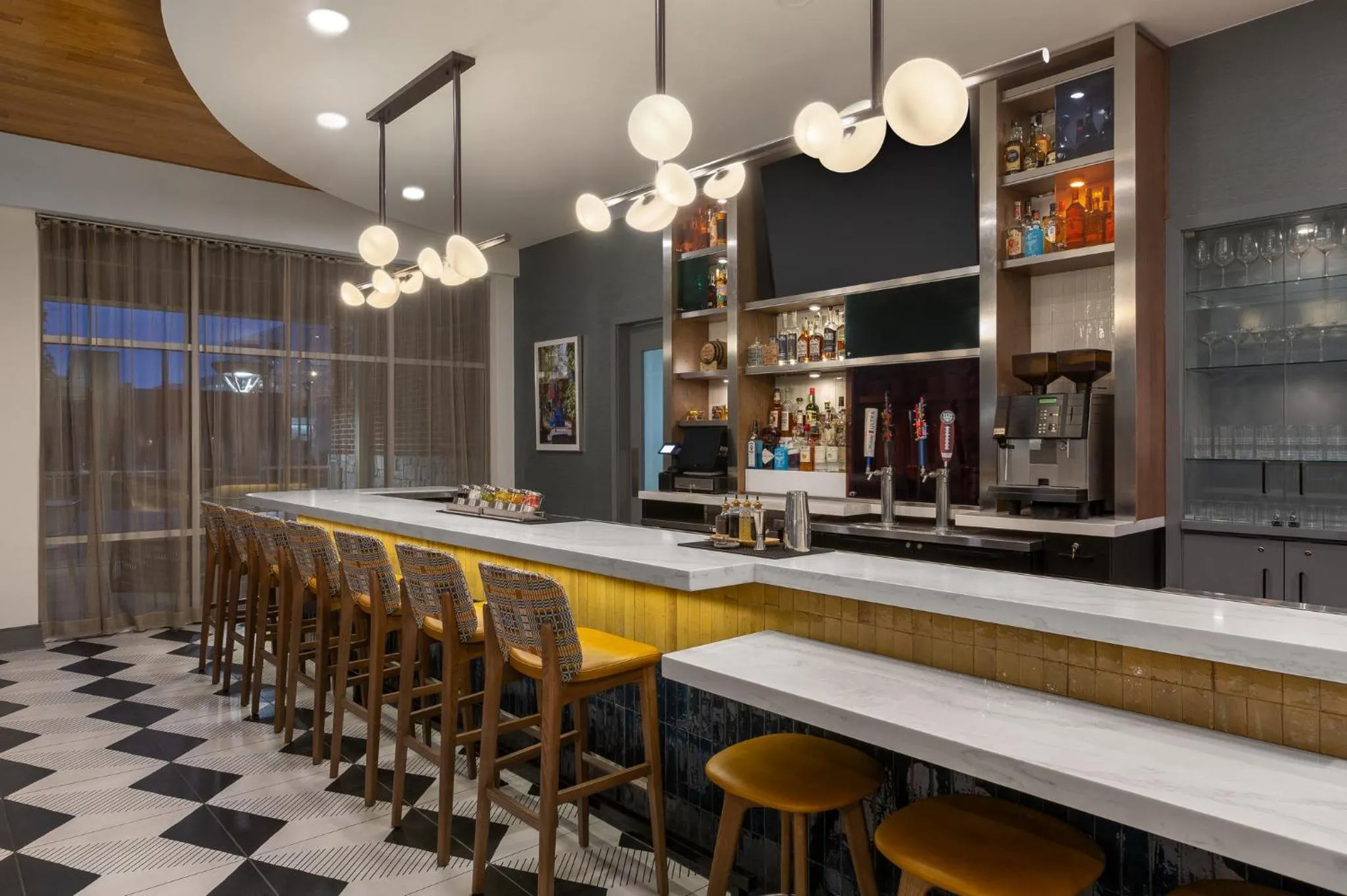 Lounge or bar in Hotel Indigo Columbus Architectural Center by IHG