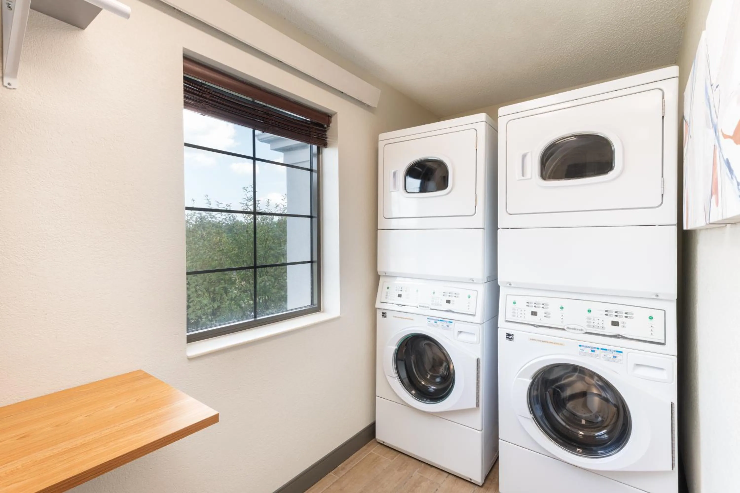 laundry in Candlewood Suites Eagan - Mall of America Area by IHG