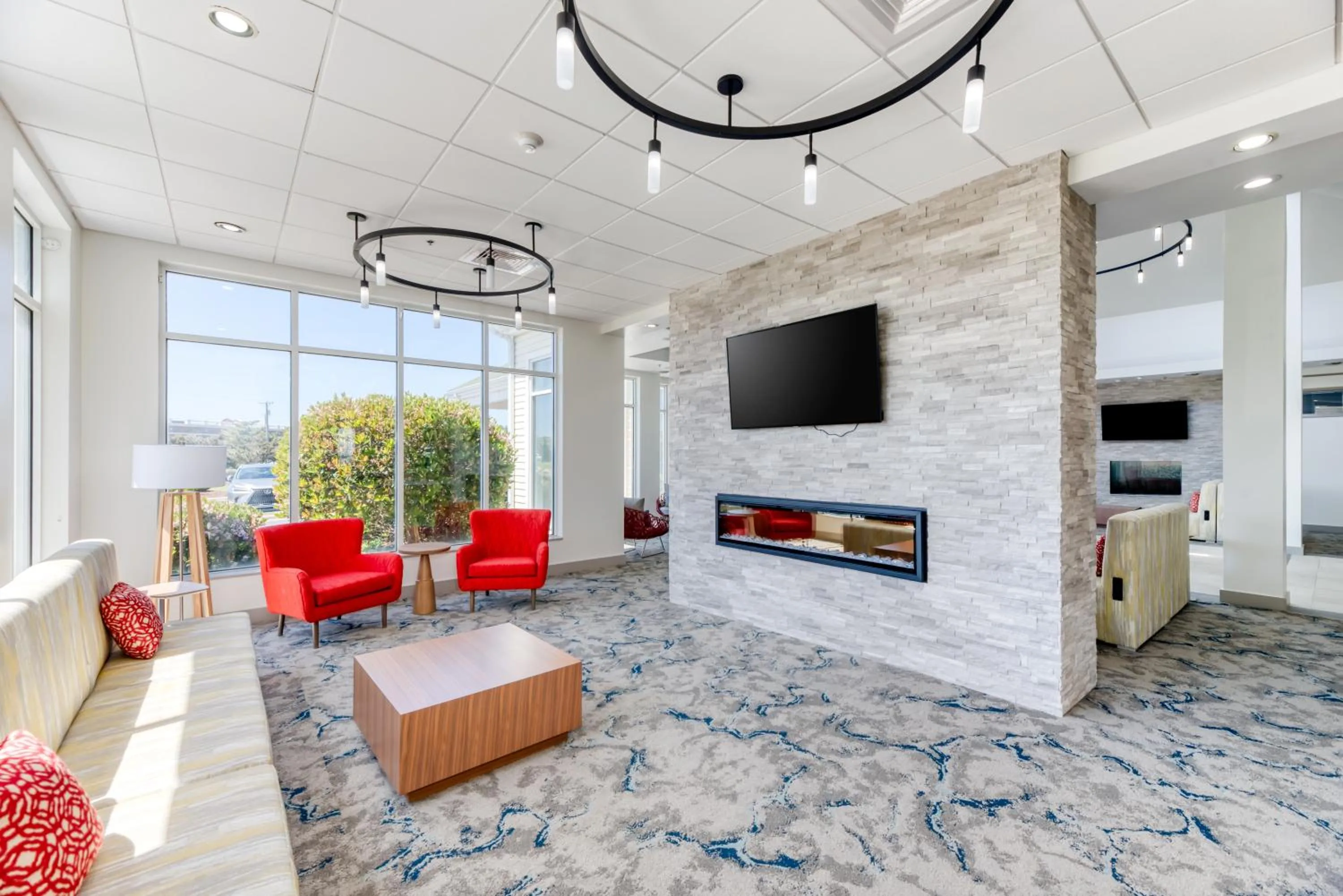 Lobby or reception in Hilton Garden Inn Outer Banks/Kitty Hawk