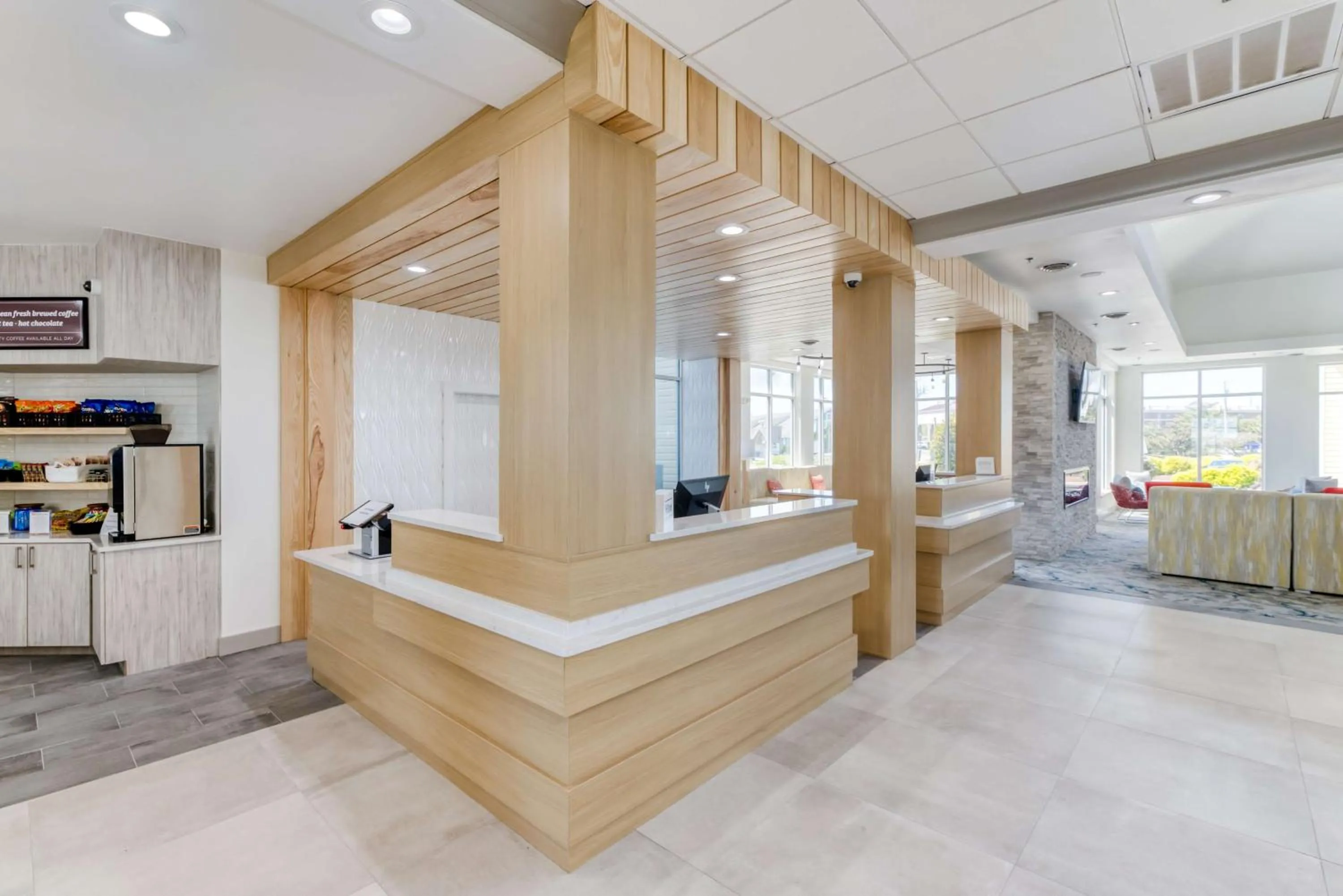 Lobby or reception in Hilton Garden Inn Outer Banks/Kitty Hawk