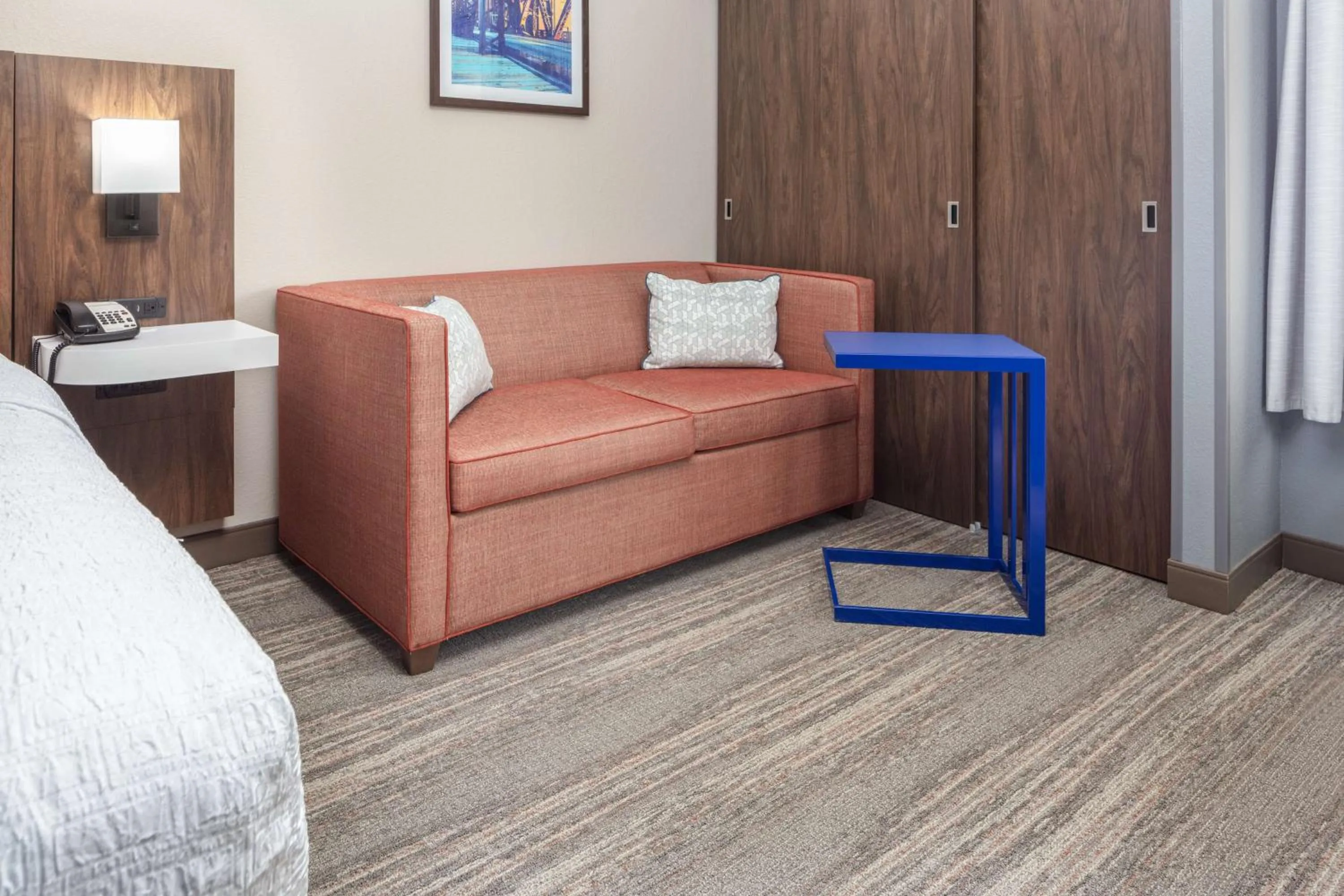 Living room in Hampton Inn Joliet-Plainfield I-55