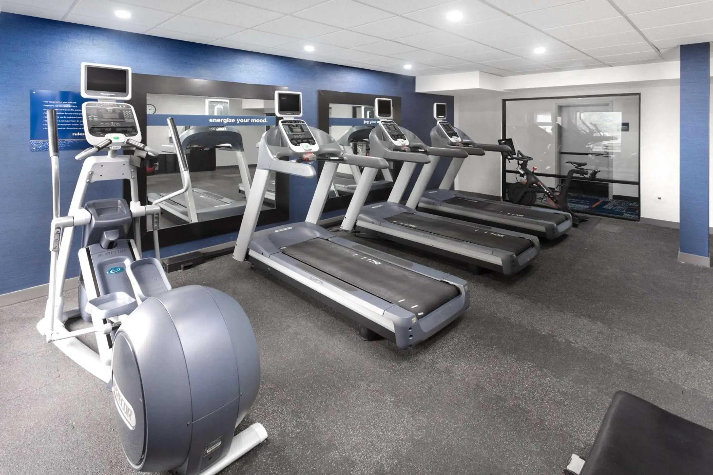 Fitness centre/facilities in Hampton Inn Joliet-Plainfield I-55 Fitness centre/facilities in Hampton Inn Joliet-Plainfield I-55