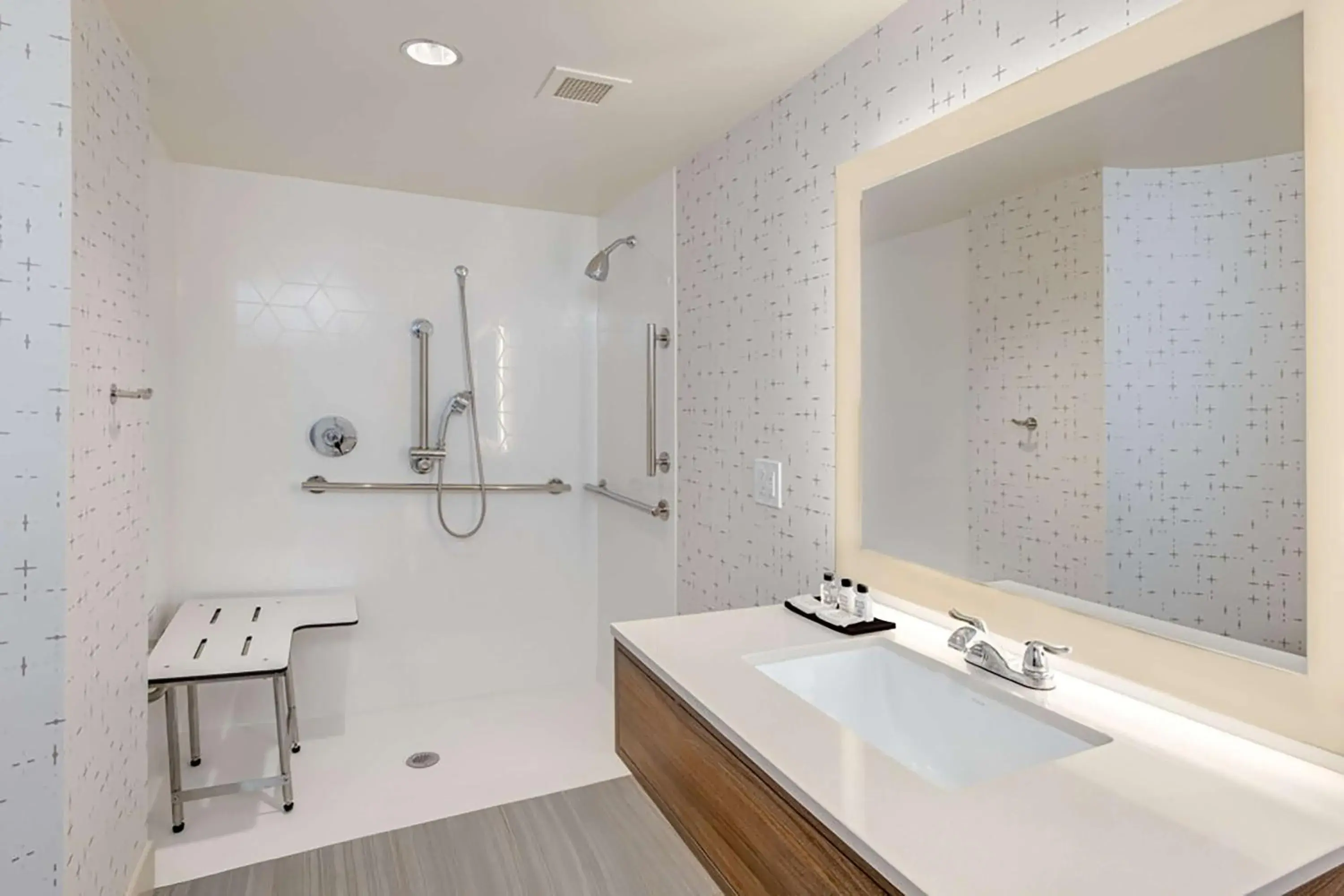 Bedroom in Sonesta Columbus Downtown Bedroom in Sonesta Columbus Downtown