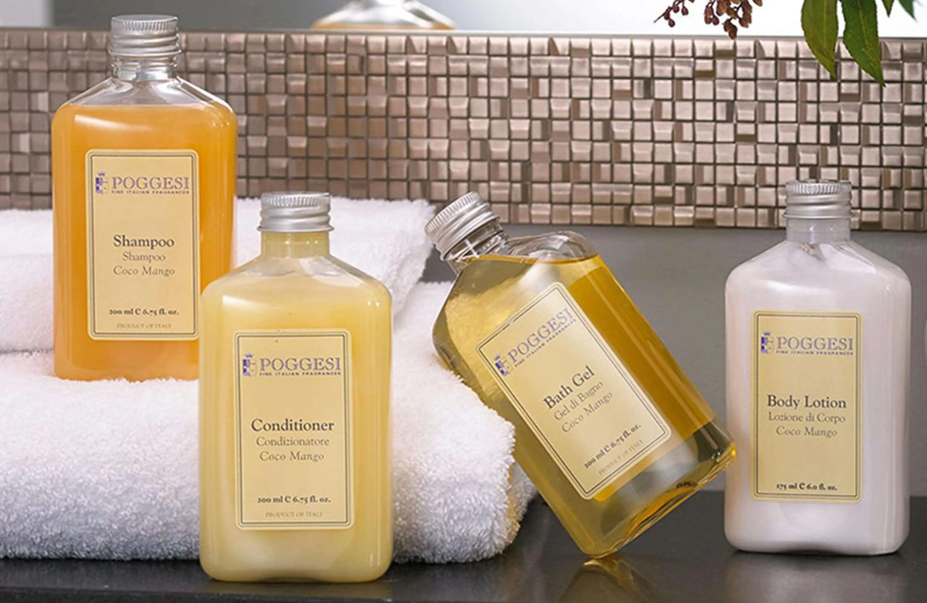 Bathroom in Sonesta Columbus Downtown