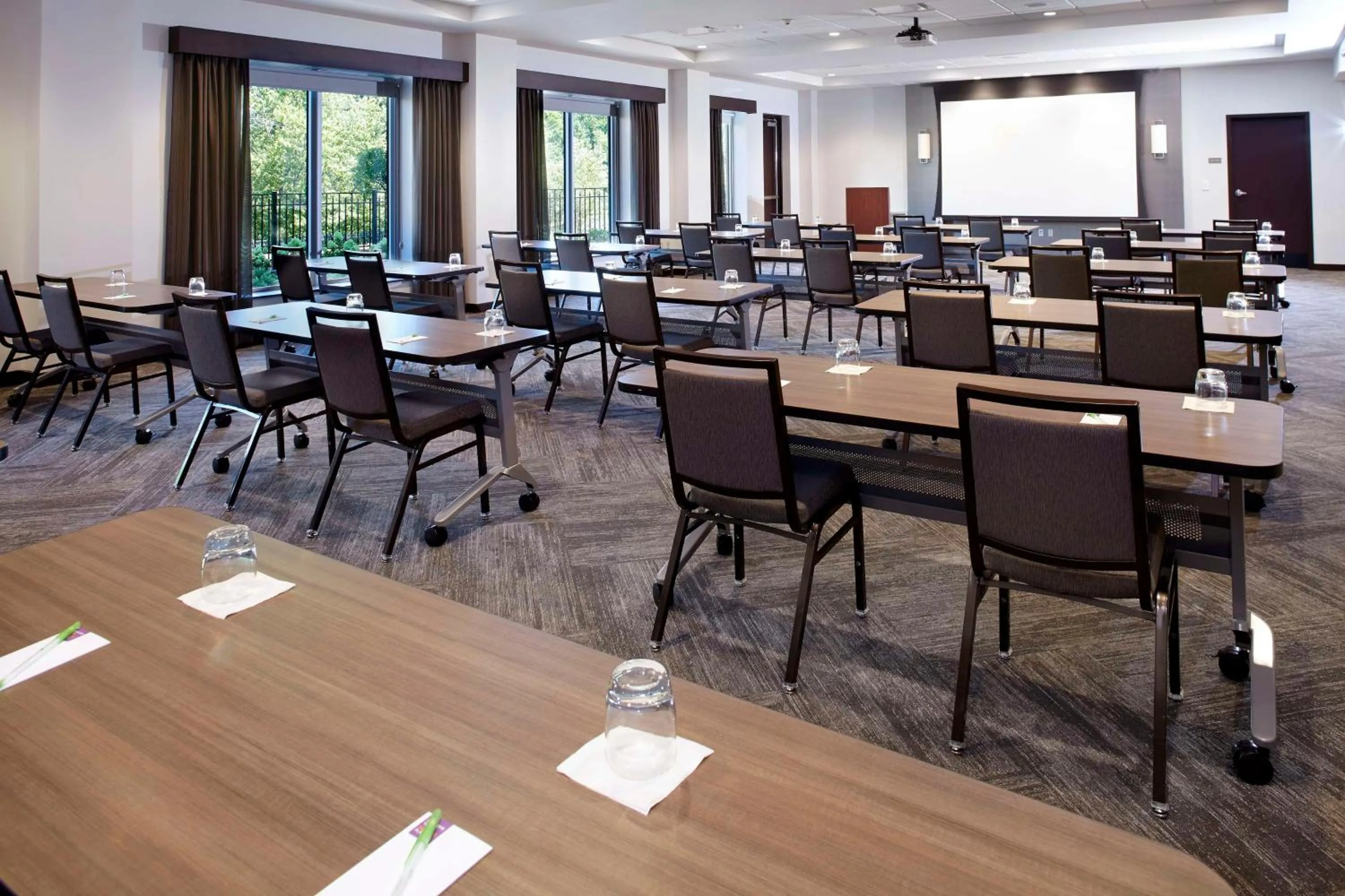 Meeting/conference room in Hyatt Place Cleveland/Lyndhurst/Legacy Village