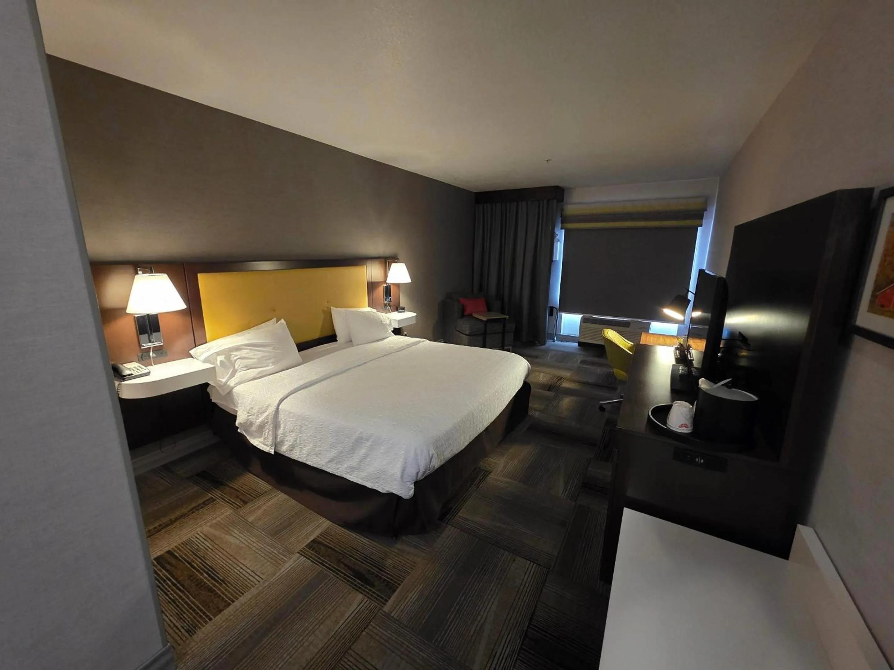 Bedroom, Bed in Country Inn & Suites by Radisson, Idaho Falls at the Mall