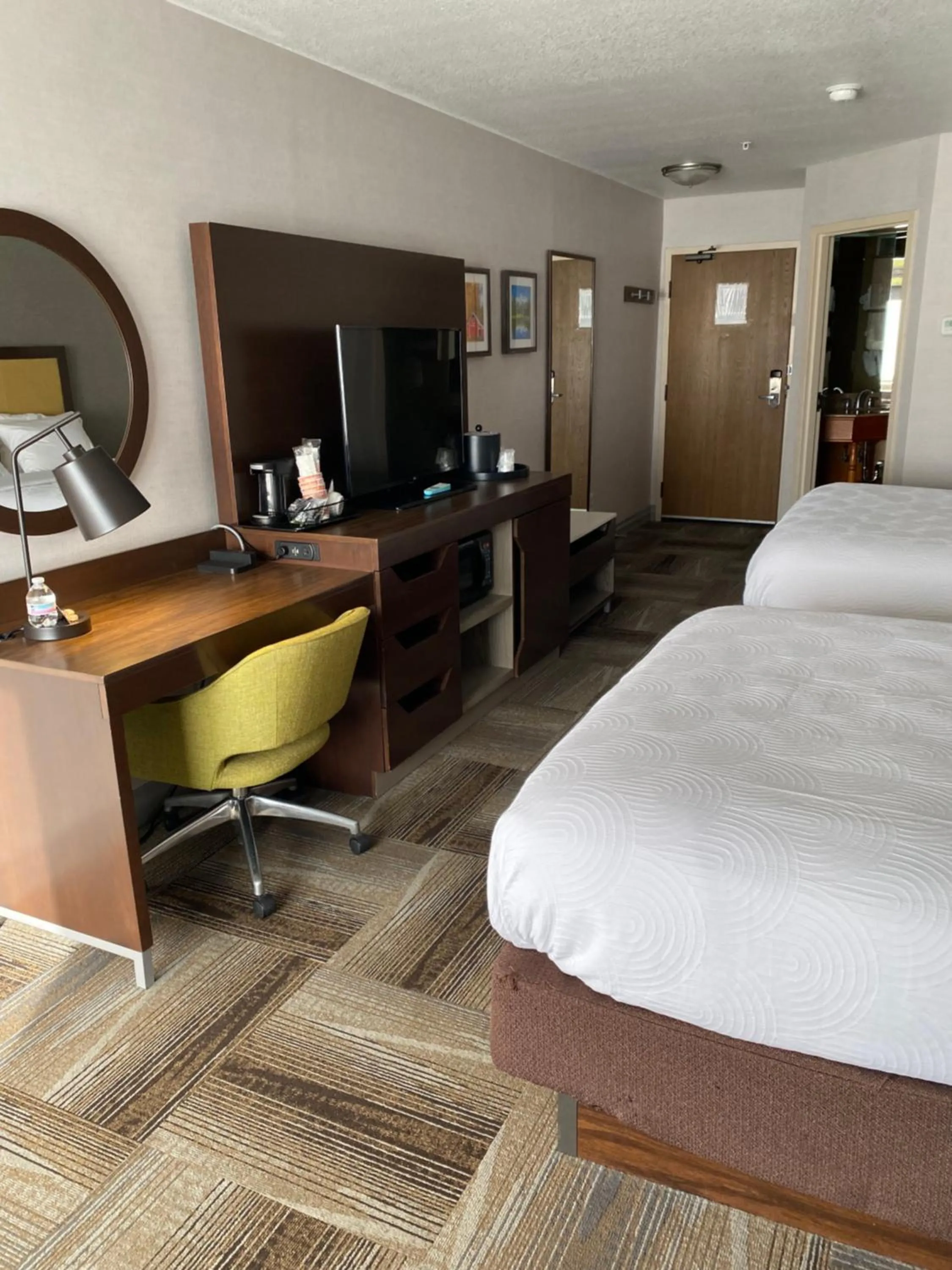 Bed in Country Inn & Suites by Radisson, Idaho Falls at the Mall