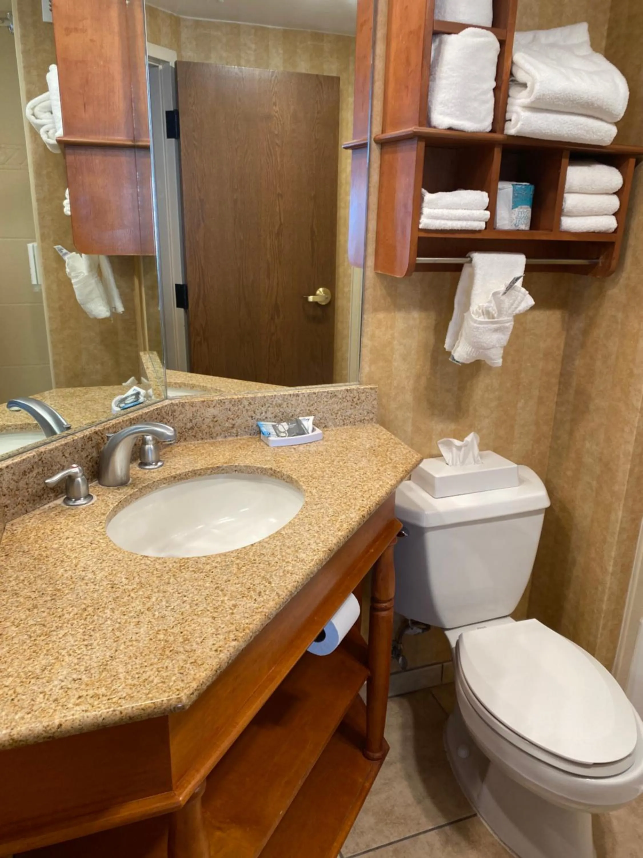 Country Inn & Suites by Radisson, Idaho Falls at the Mall