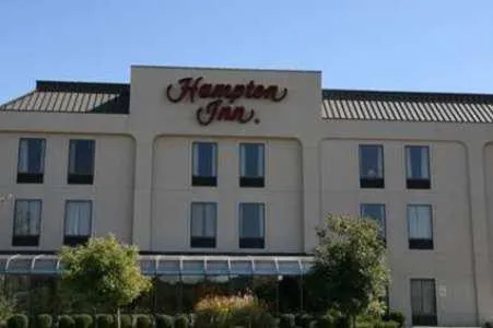 Facade/entrance in Hampton Inn Muskogee