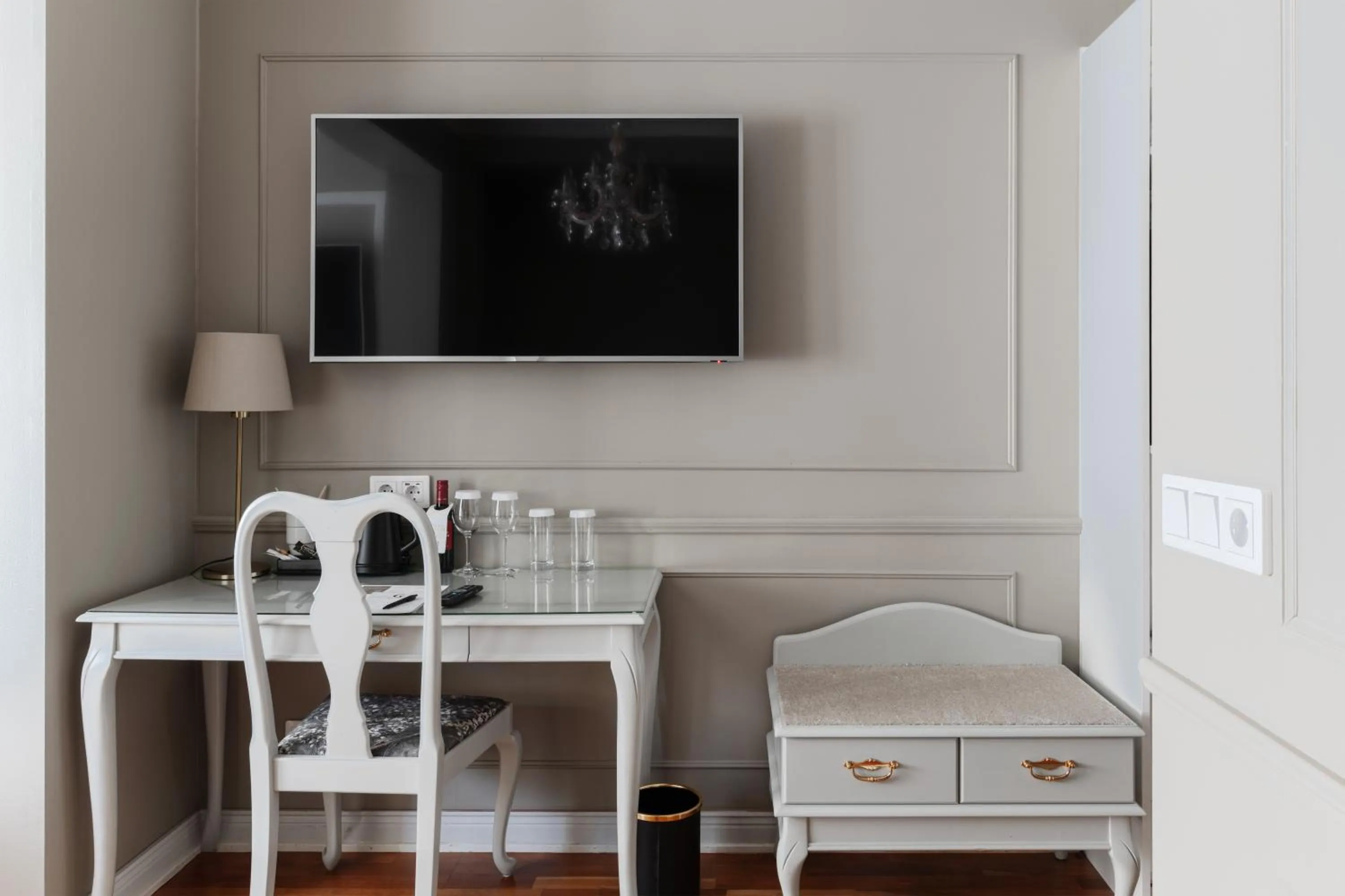 Bedroom in Gimo Herrgård