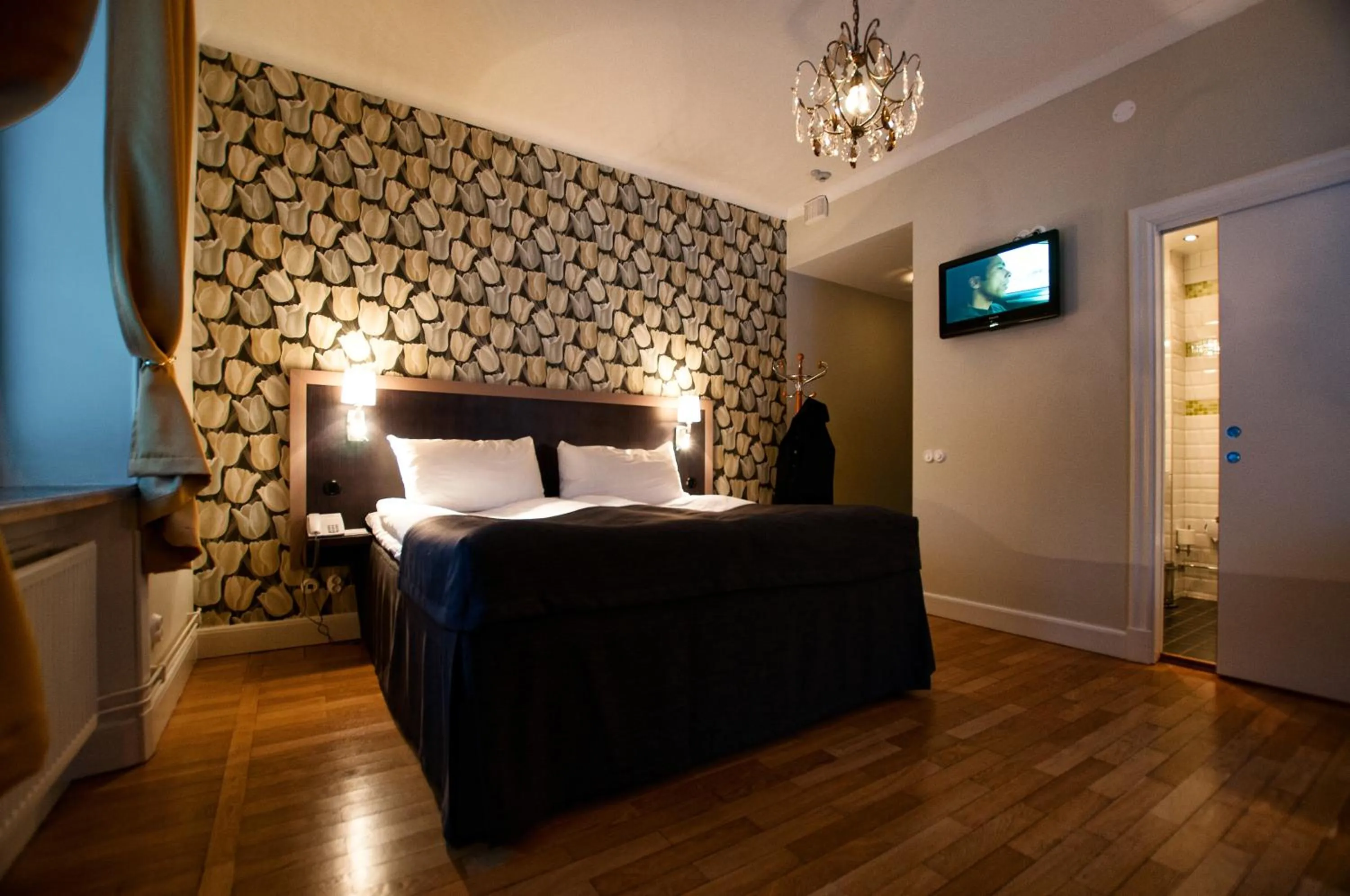 Bed in Gimo Herrgård