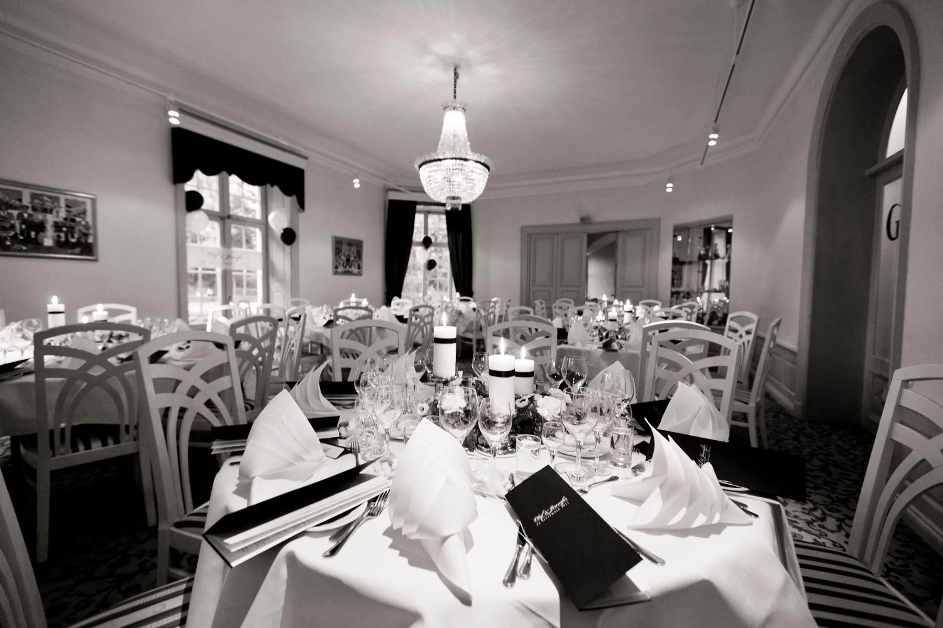 Restaurant/places to eat in Gimo Herrgård