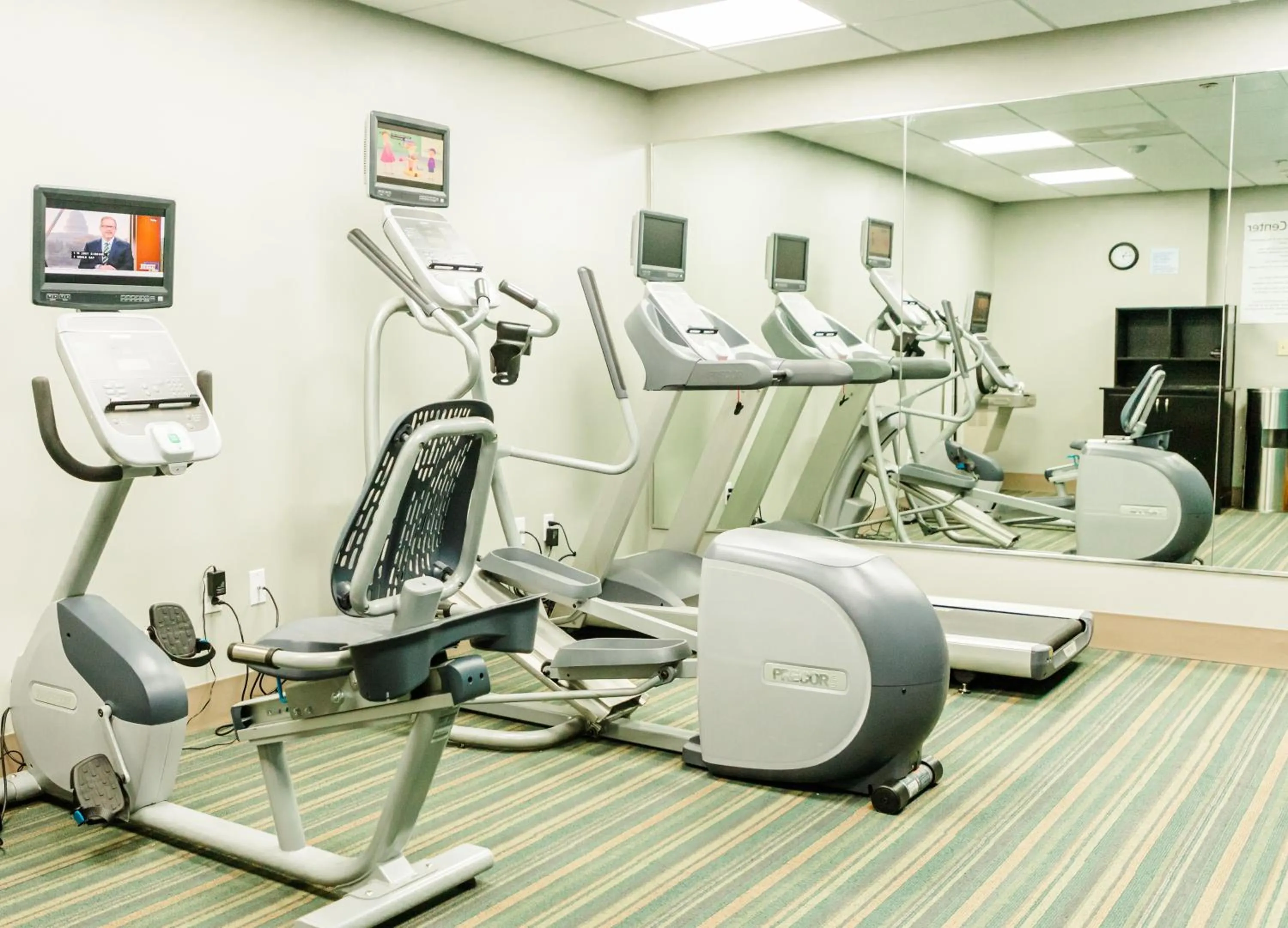 Fitness centre/facilities in Holiday Inn Express Hotel & Suites Greenville by IHG