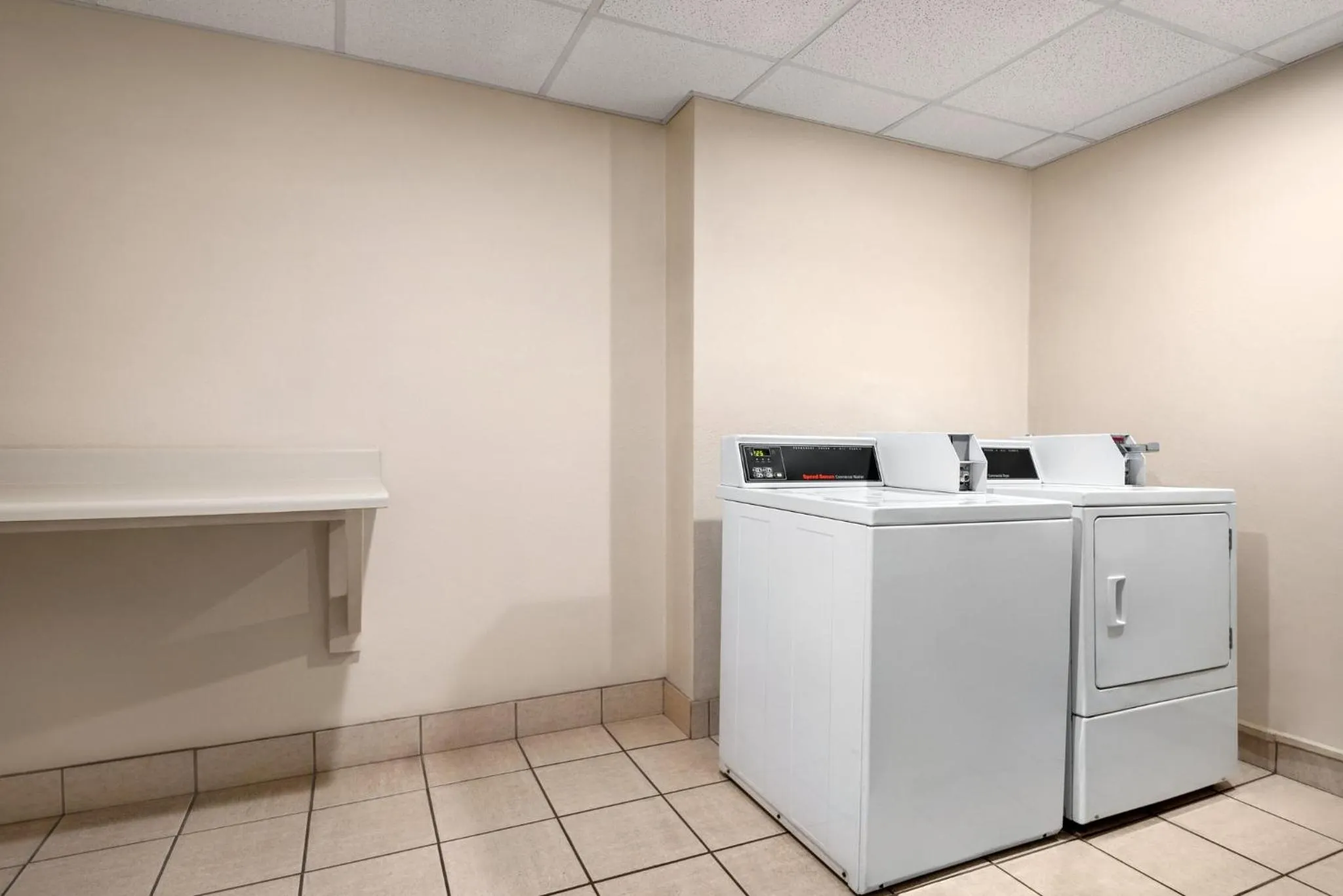 Other in Holiday Inn Mobile West I-10 by IHG