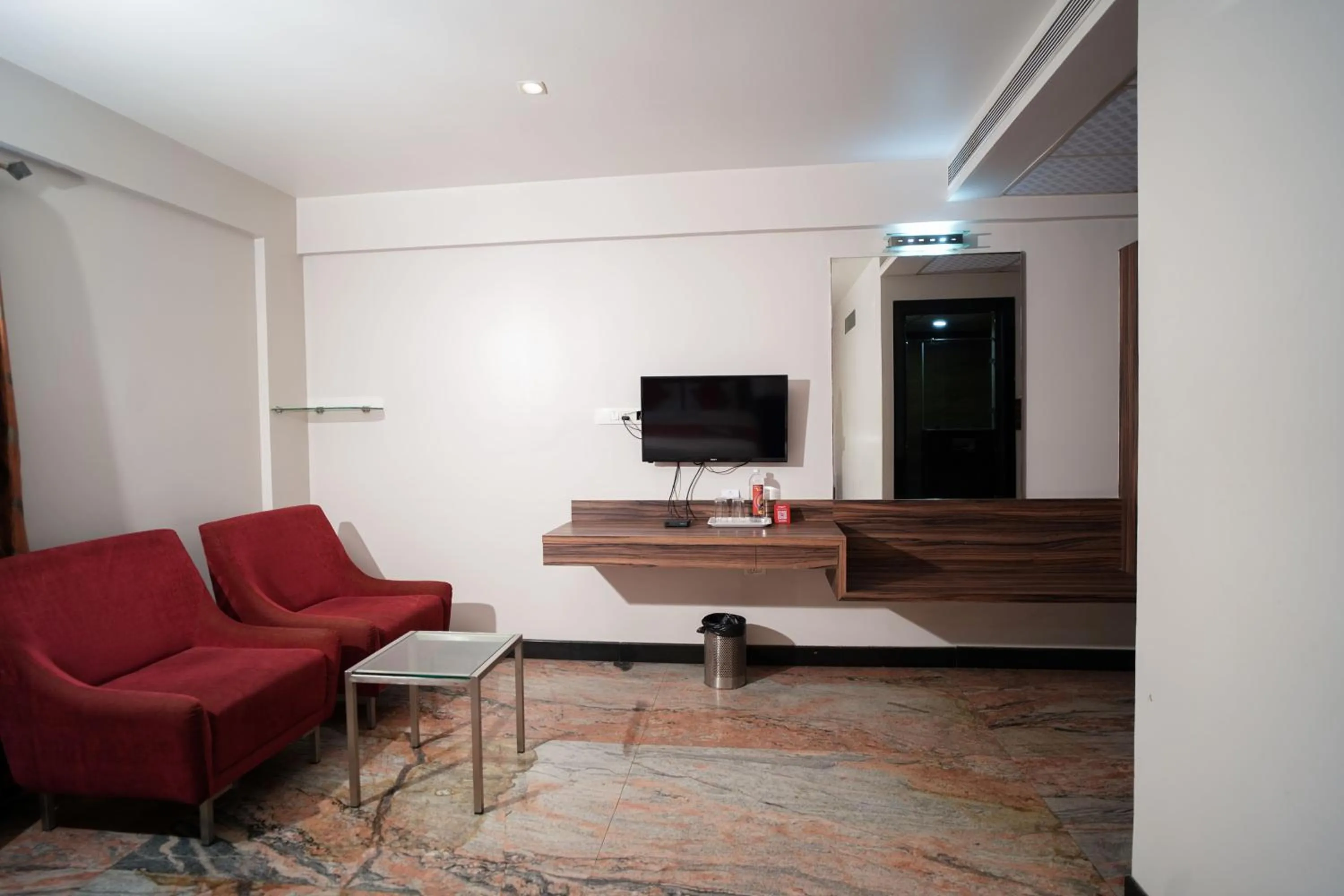 Seating area in Cartier Biznotel