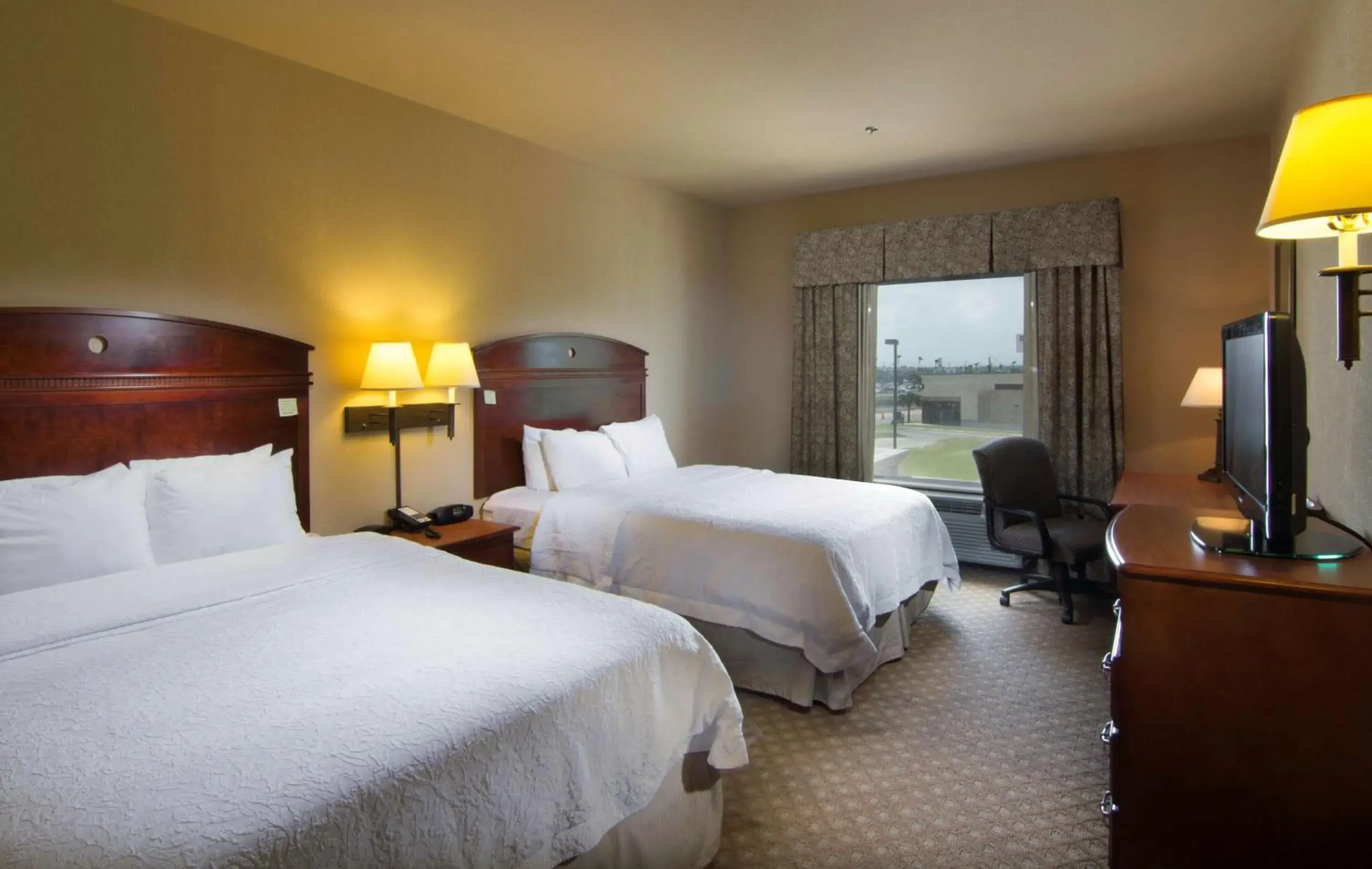 Queen Room with Two Queen Beds - Mobility and Hearing Access/Non-Smoking in Hampton Inn and Suites-Brownsville Queen Room with Two Queen Beds - Mobility and Hearing Access/Non-Smoking in Hampton Inn and Suites-Brownsville