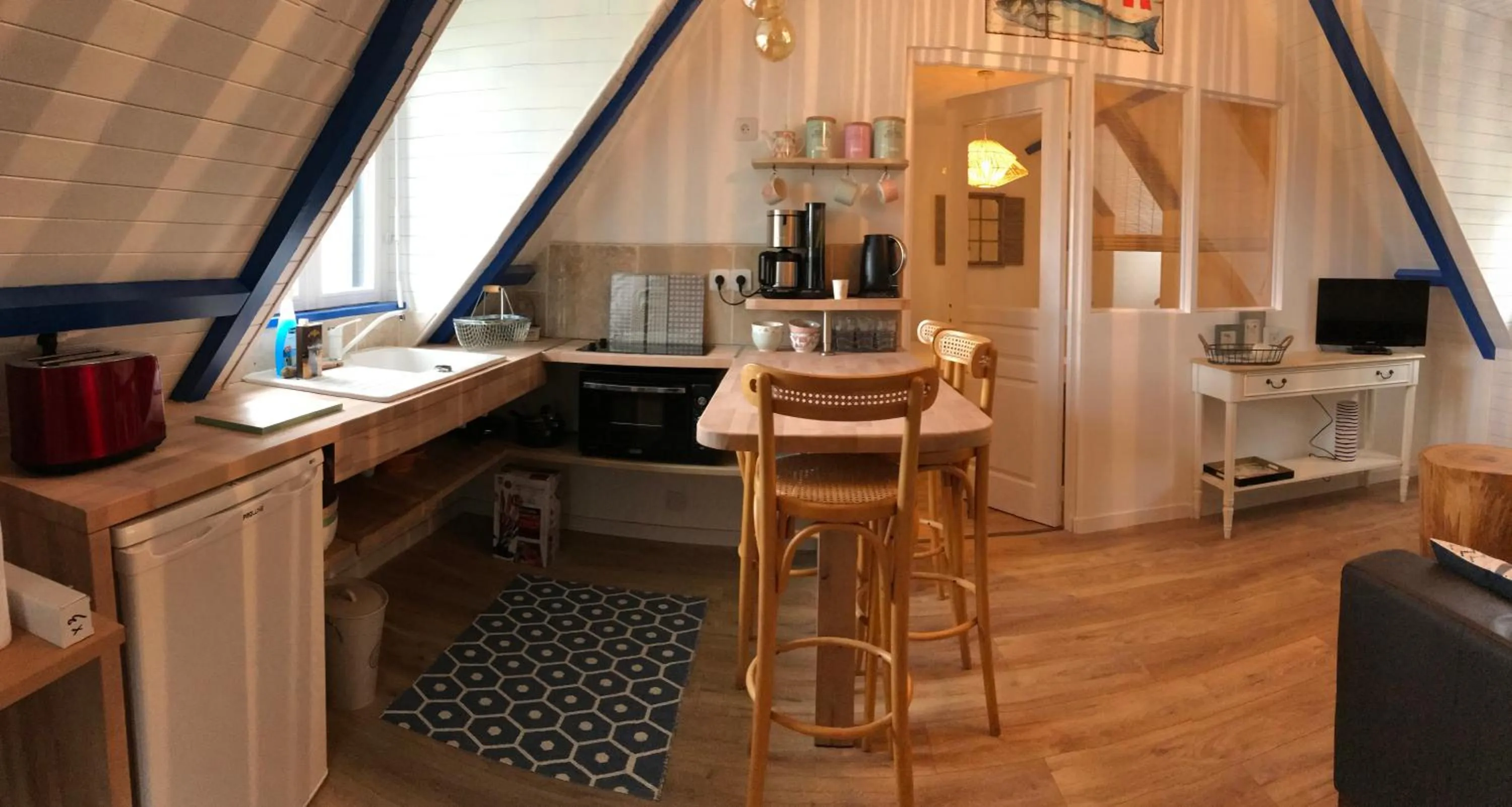 Dining area in La maison de l'Odet