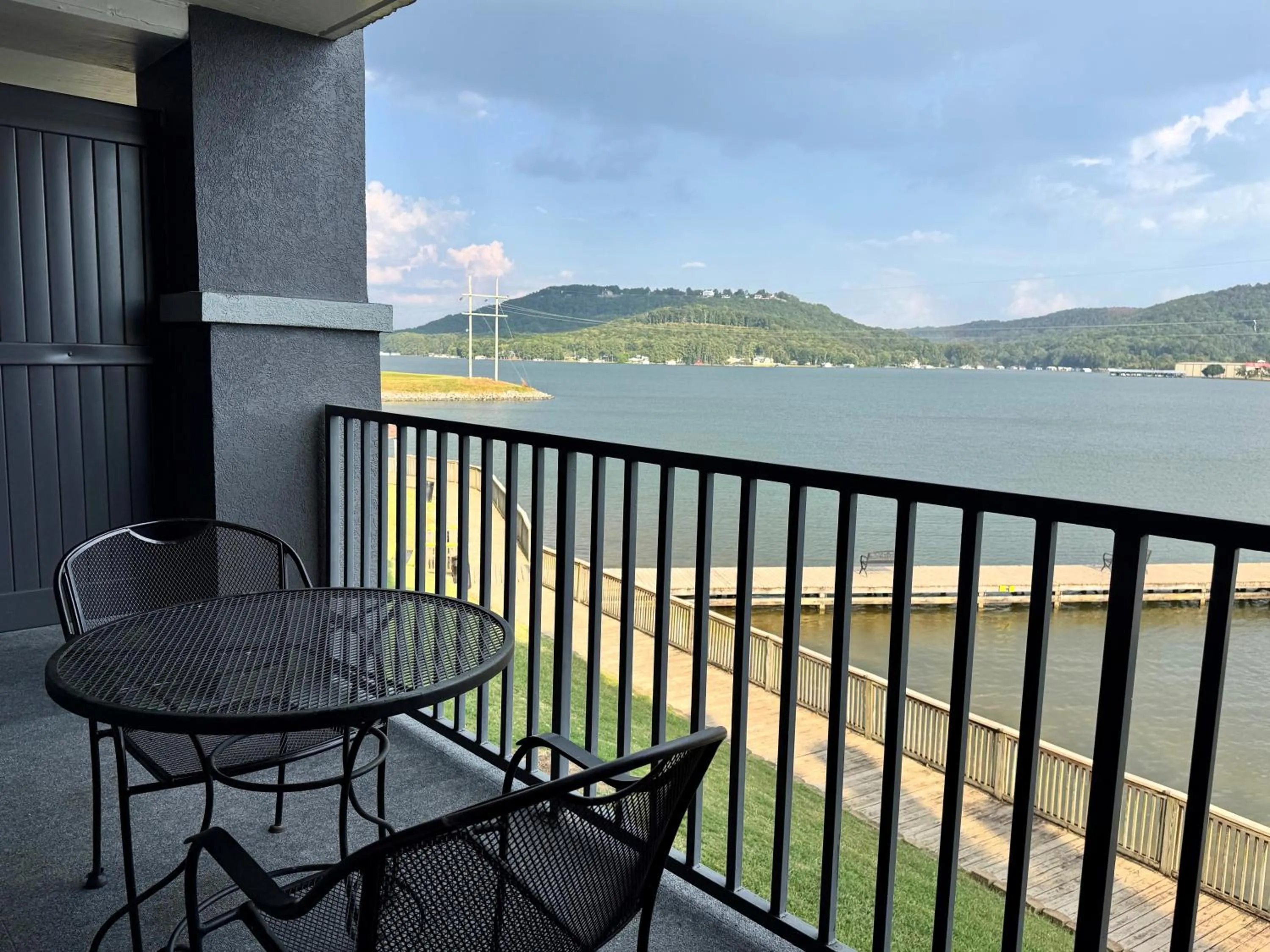 Lake view in Wyndham Garden Lake Guntersville