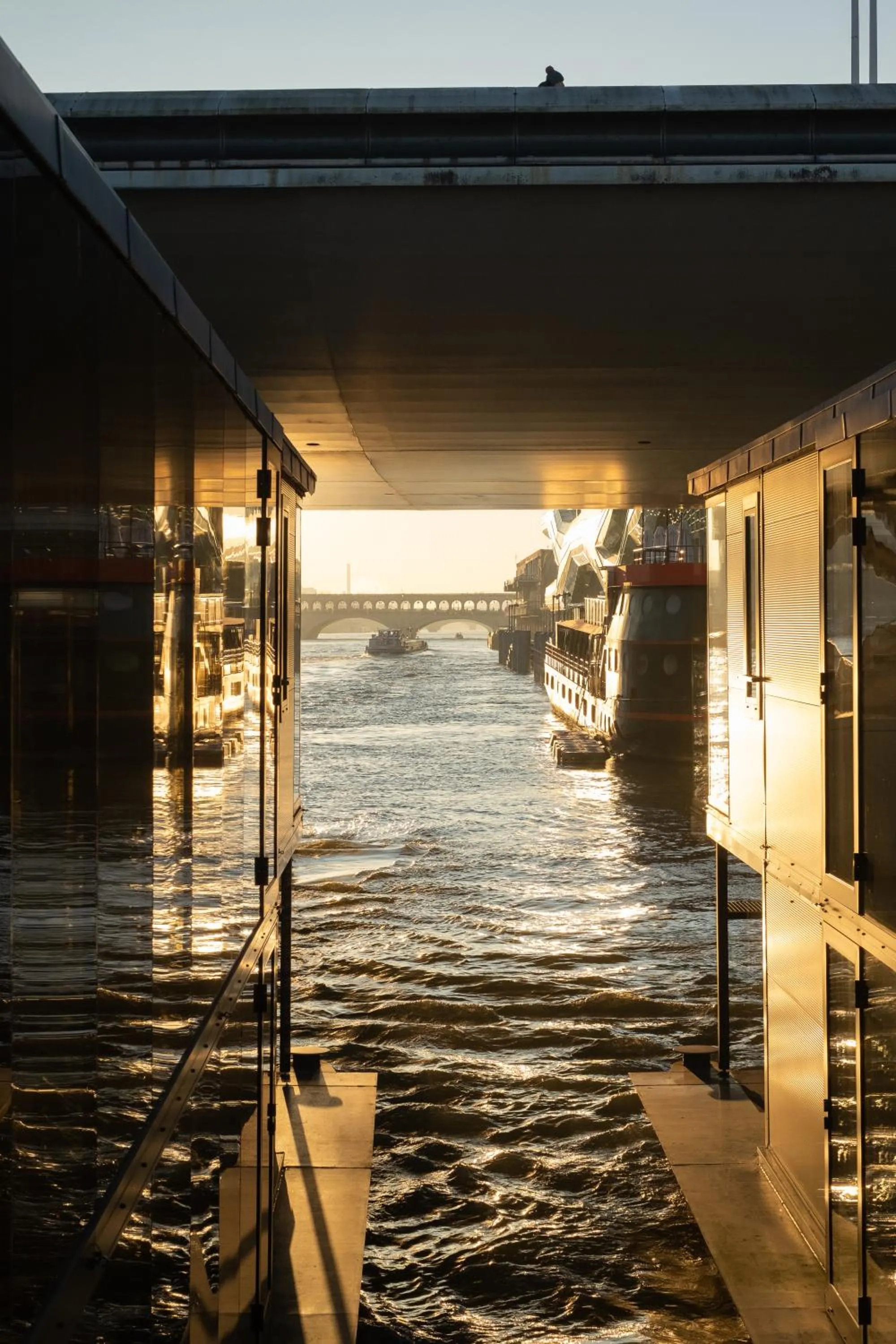 Property building in Hotel OFF Paris Seine
