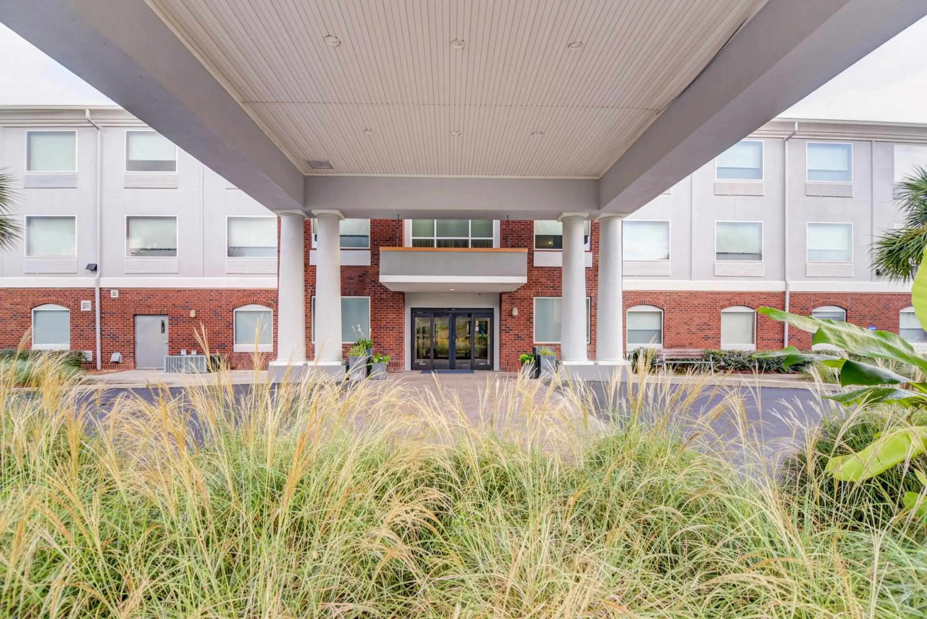 Property building in Holiday Inn Express Hotel & Suites Foley by IHG Property building in Holiday Inn Express Hotel & Suites Foley by IHG