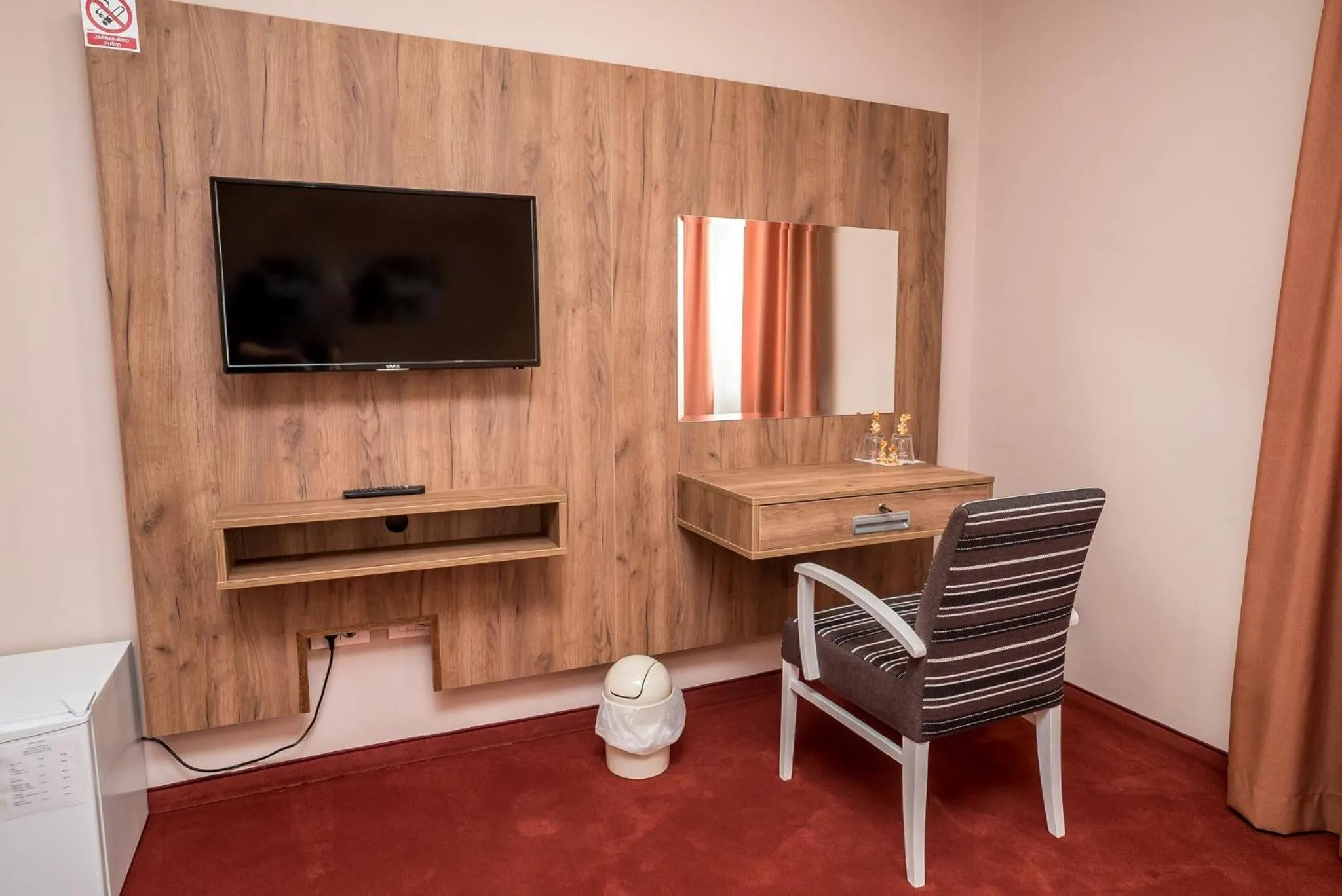 TV and multimedia in B&B Villa Angy