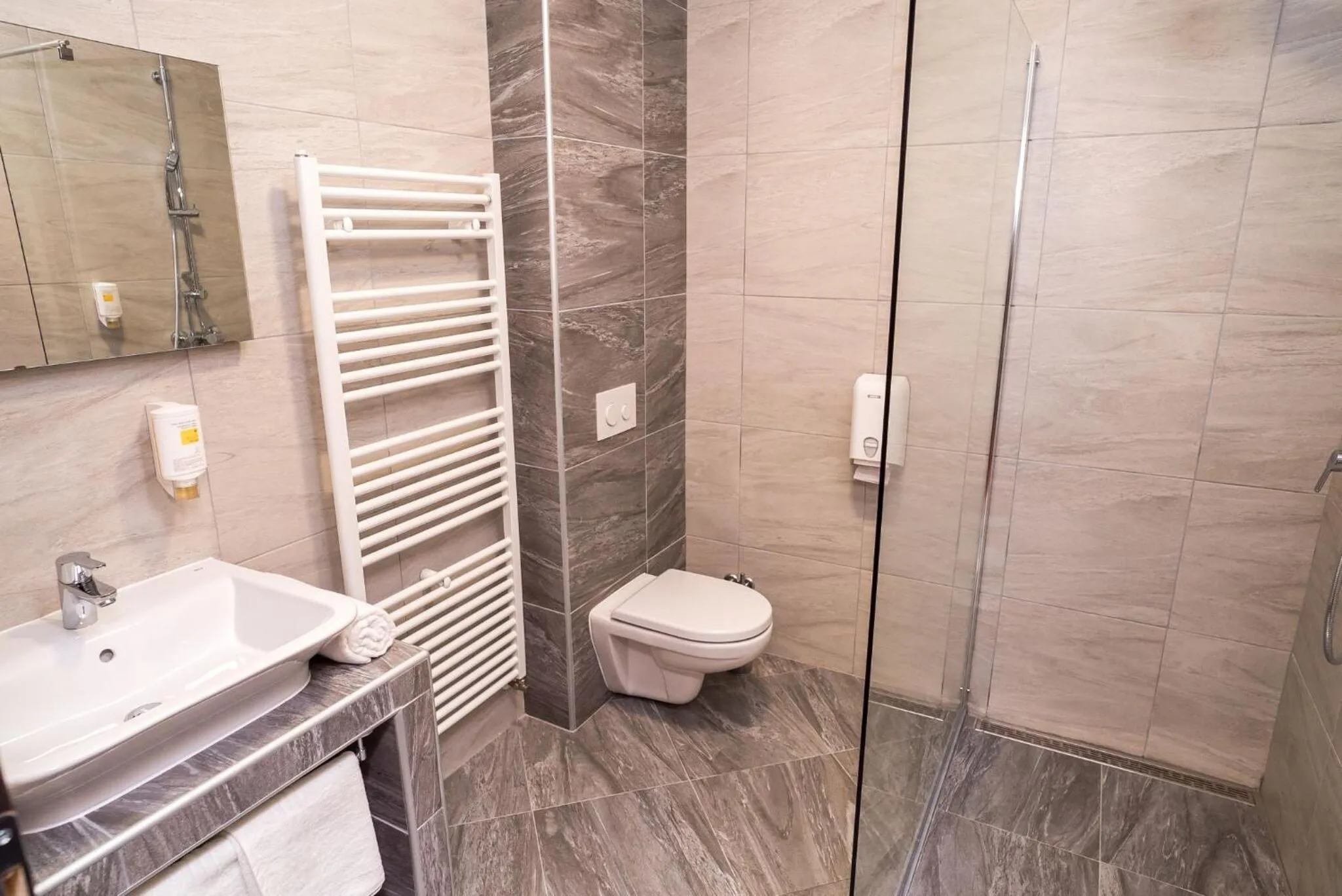 Toilet in B&B Villa Angy