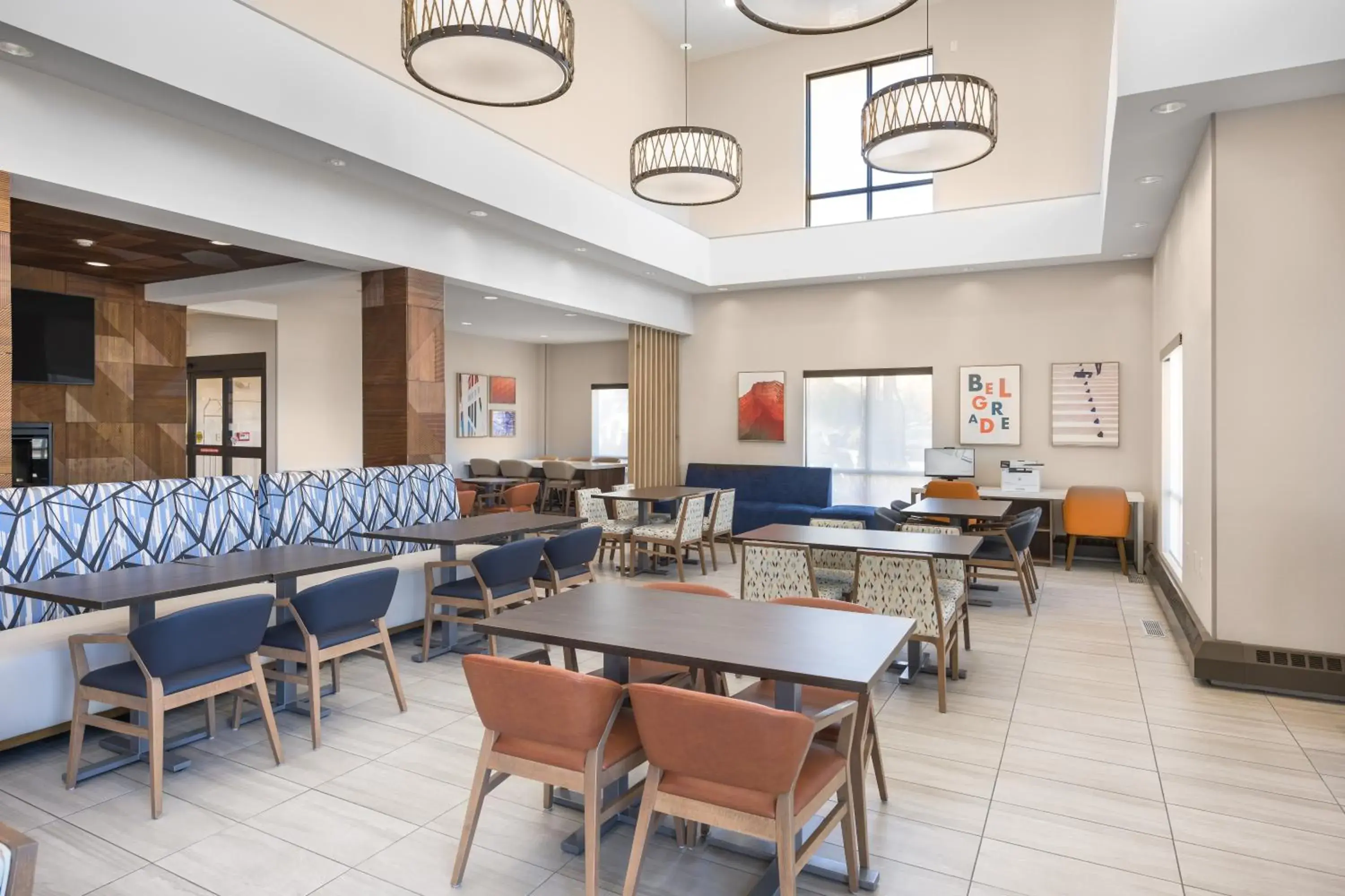 Breakfast in Holiday Inn Express Belgrade-Bozeman Area by IHG Breakfast in Holiday Inn Express Belgrade-Bozeman Area by IHG