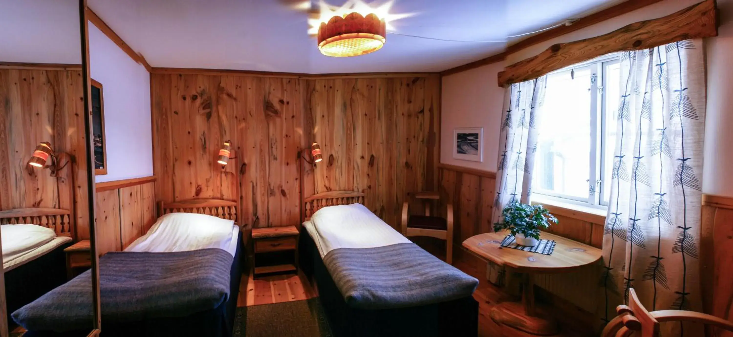 Twin Room - single occupancy in STF Hotel & Hostel Persåsen Twin Room - single occupancy in STF Hotel & Hostel Persåsen