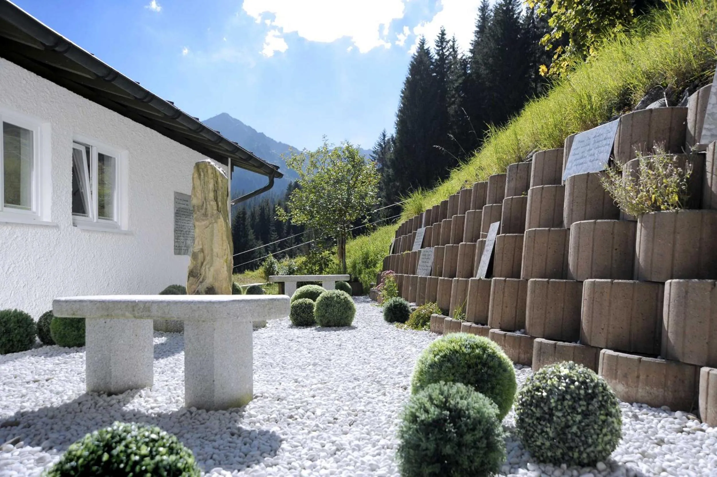 Spa and wellness centre/facilities in Alpenhotel DAS KÜREN