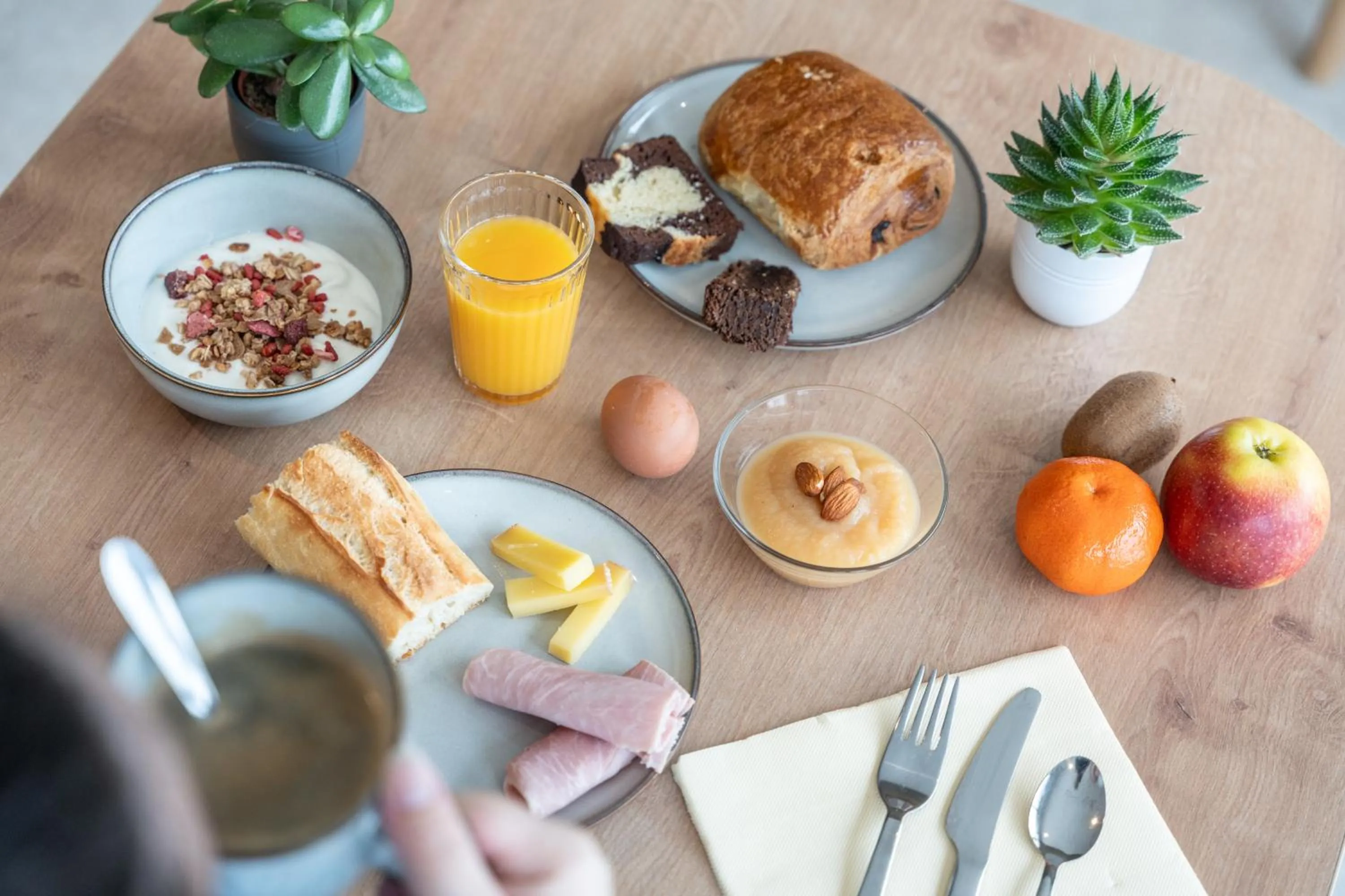 Breakfast in Hotel Bhoma Troyes