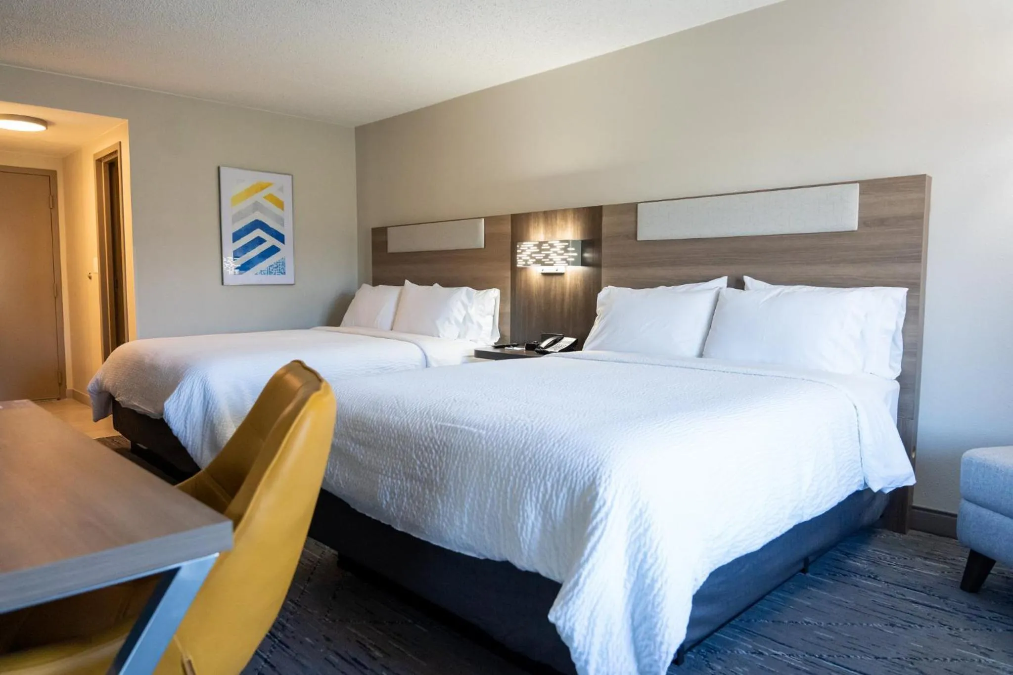 Photo of the whole room, Bed in Holiday Inn Express Frazer - Malvern by IHG