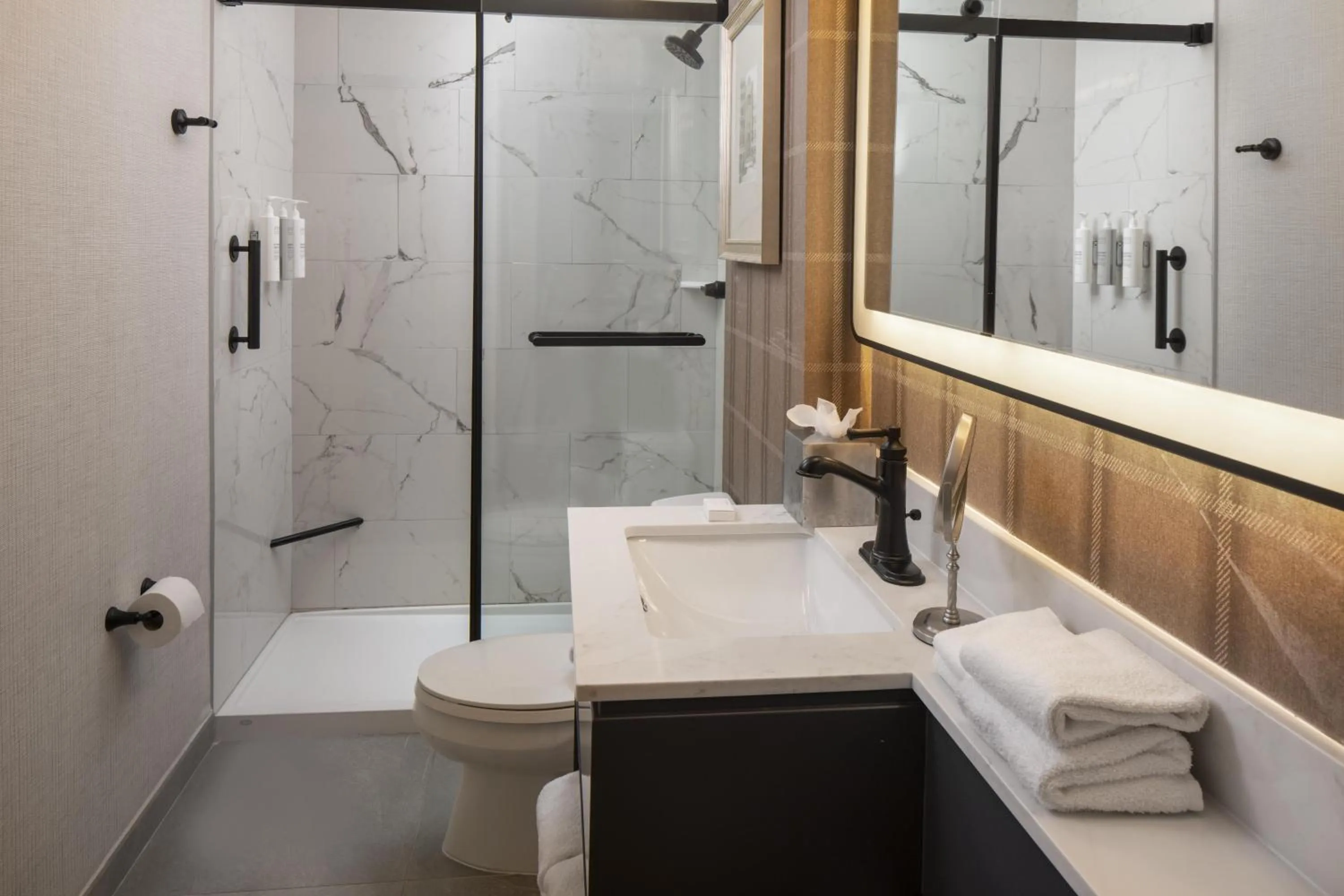 Bathroom in Hampton Inn & Suites Birmingham-Downtown-Tutwiler