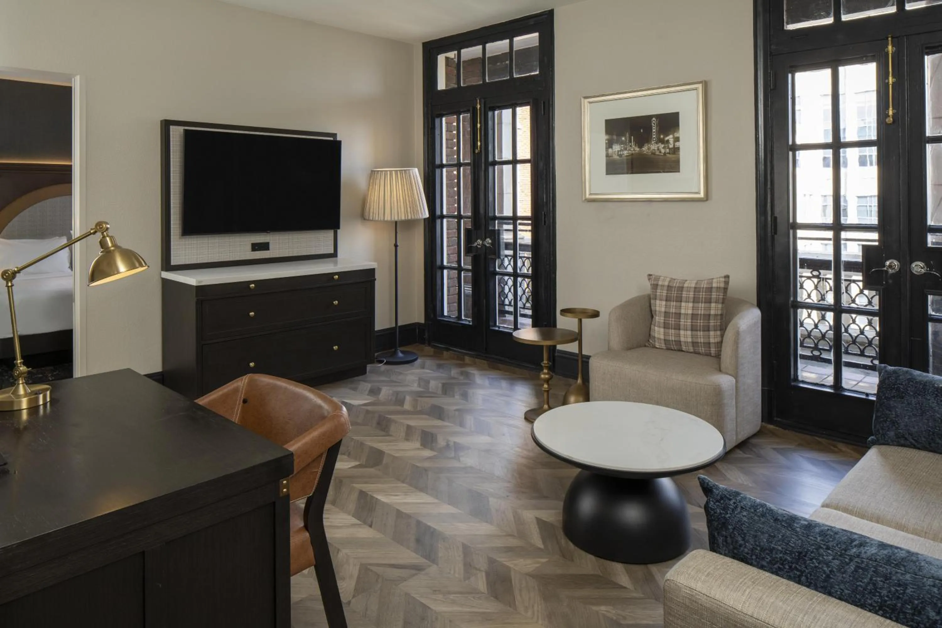 Living room in Hampton Inn & Suites Birmingham-Downtown-Tutwiler