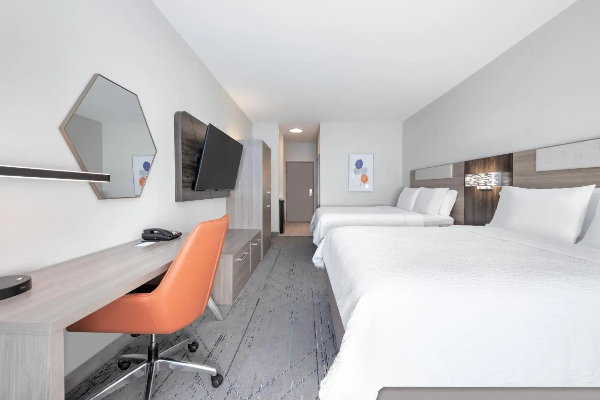 Photo of the whole room, Bed in Holiday Inn Express Hotel & Suites Dallas West by IHG Photo of the whole room, Bed in Holiday Inn Express Hotel & Suites Dallas West by IHG