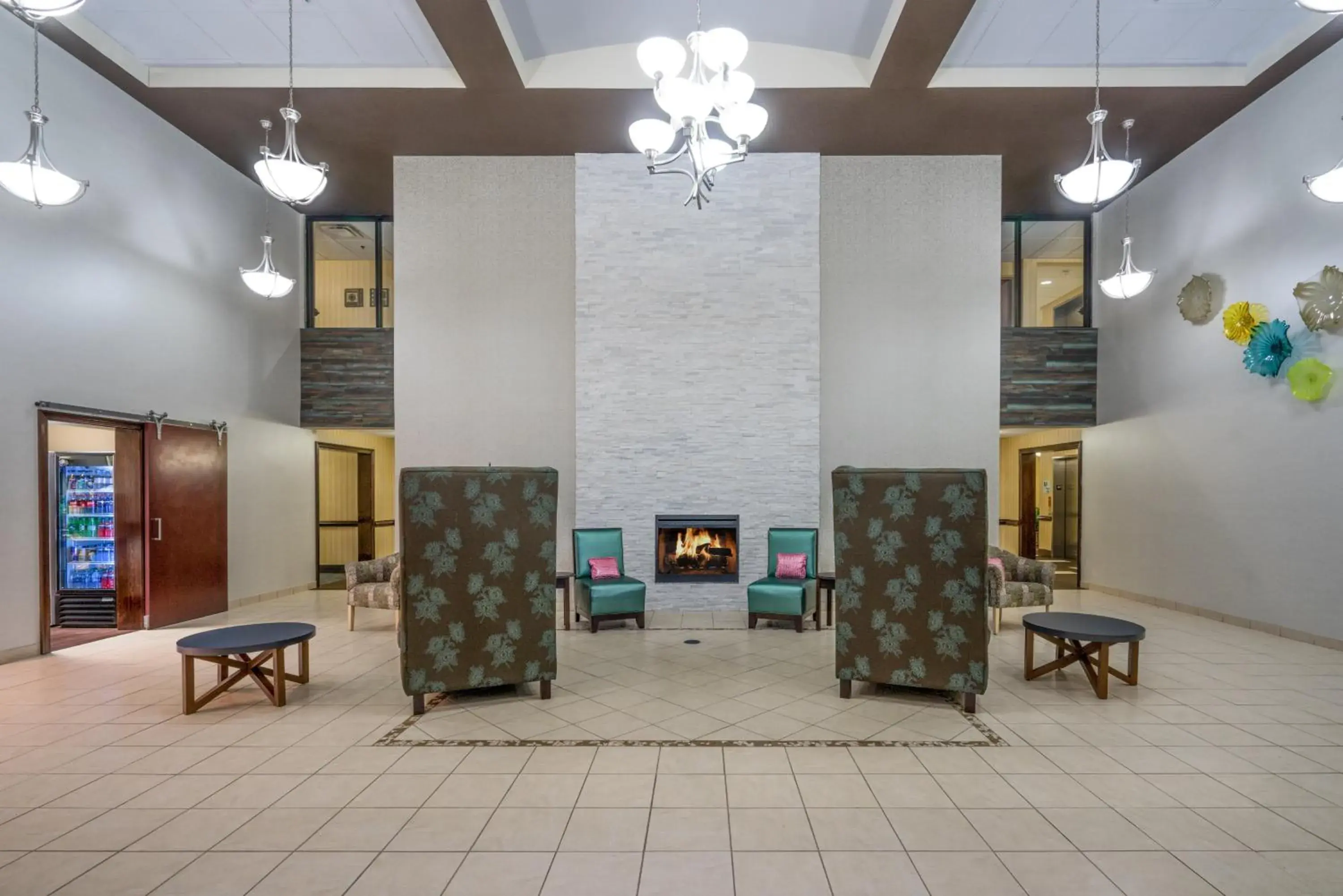 Property building in Holiday Inn Express Hotel & Suites- Gadsden by IHG Property building in Holiday Inn Express Hotel & Suites- Gadsden by IHG