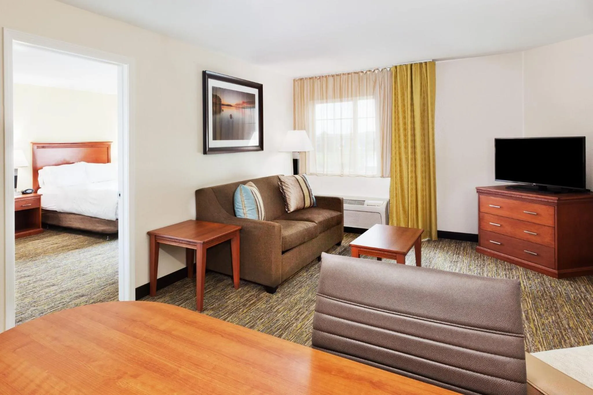 Photo of the whole room, Bed in Candlewood Suites Eastchase Park by IHG